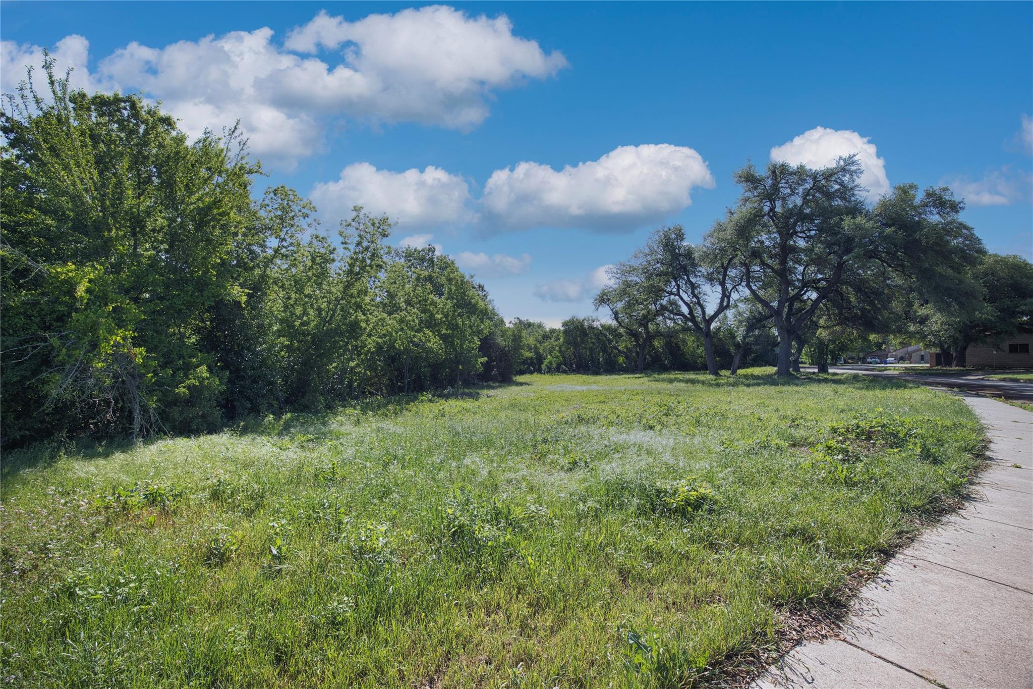 504 Prize Oaks DR, Cedar Park, TX 78613
