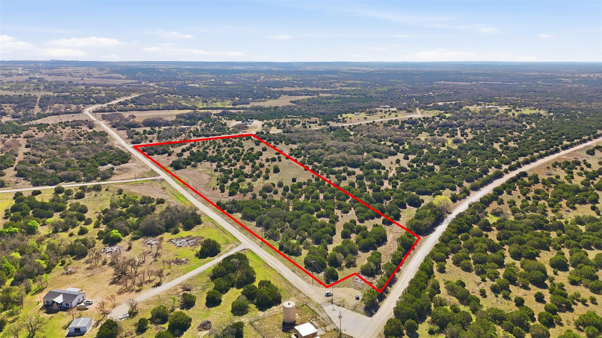 300 Willow Oak DR, Goldthwaite, TX 76844