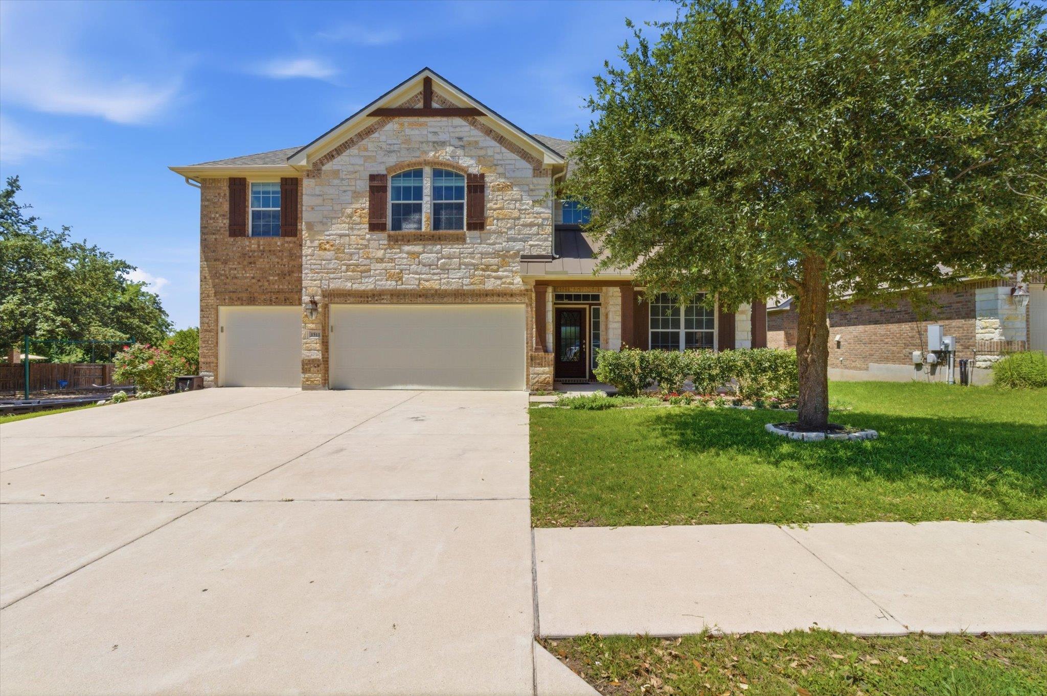 1511 Rimstone DR, Cedar Park, TX 78613