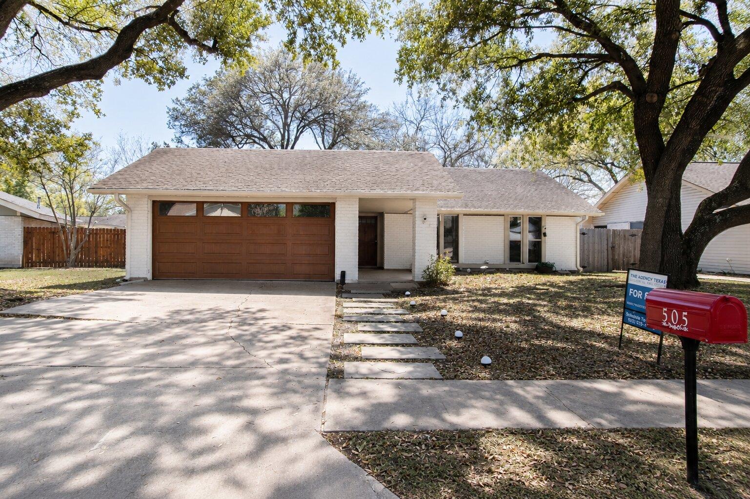 505 Chihuahua TRL, Austin, TX 78745