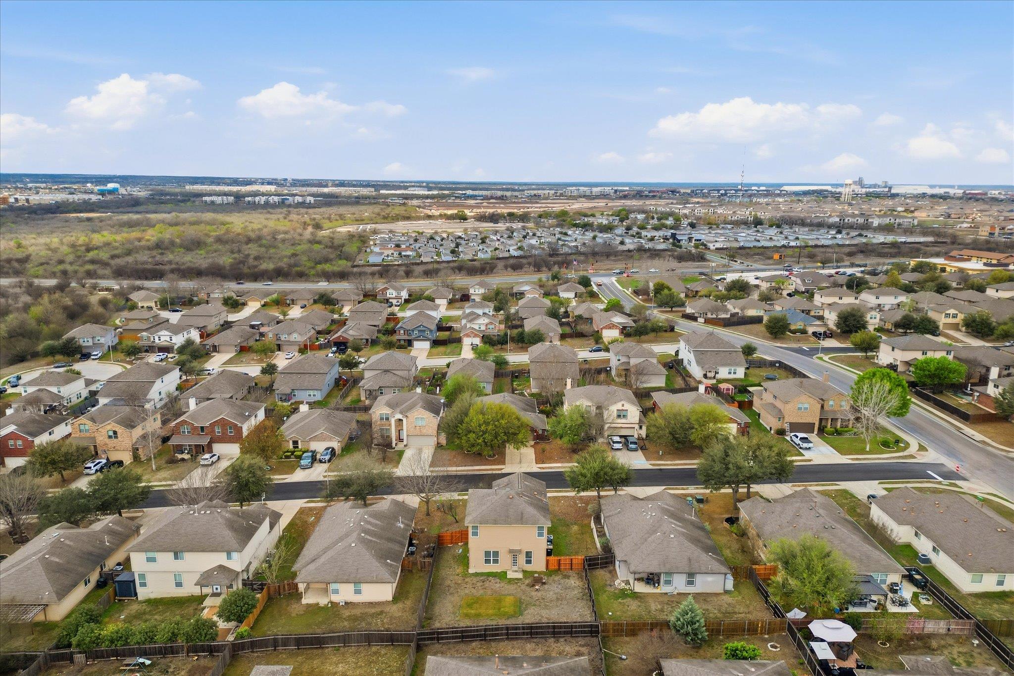 359 Bloomsbury DR, Kyle, TX 78640