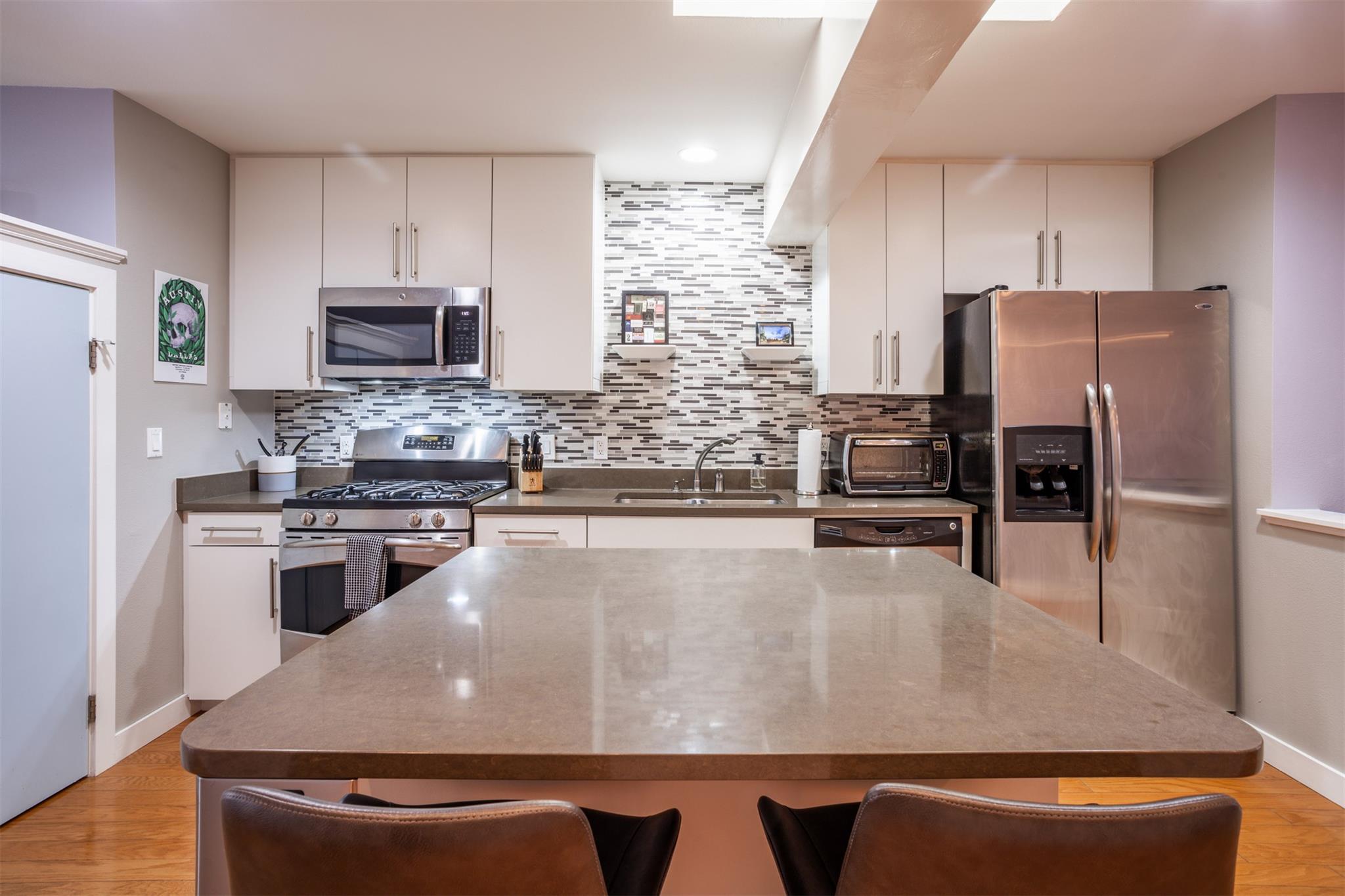 1115 W 10th ST #205, Austin, TX 78703