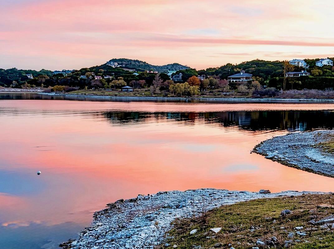 2550 Colleen DR, Canyon Lake, TX 78133