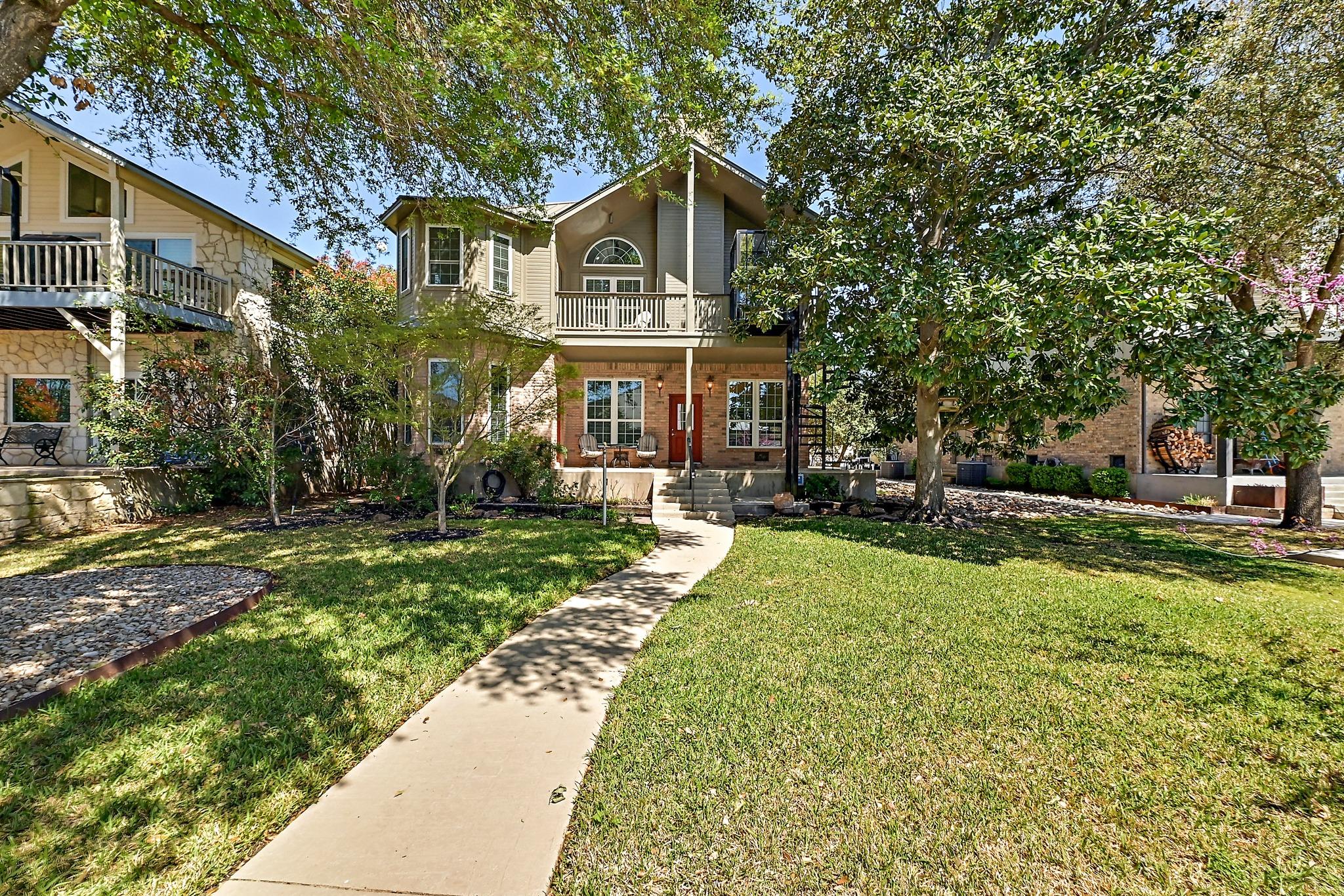 2210 Fredwoods DR, Kingsland, TX 78639