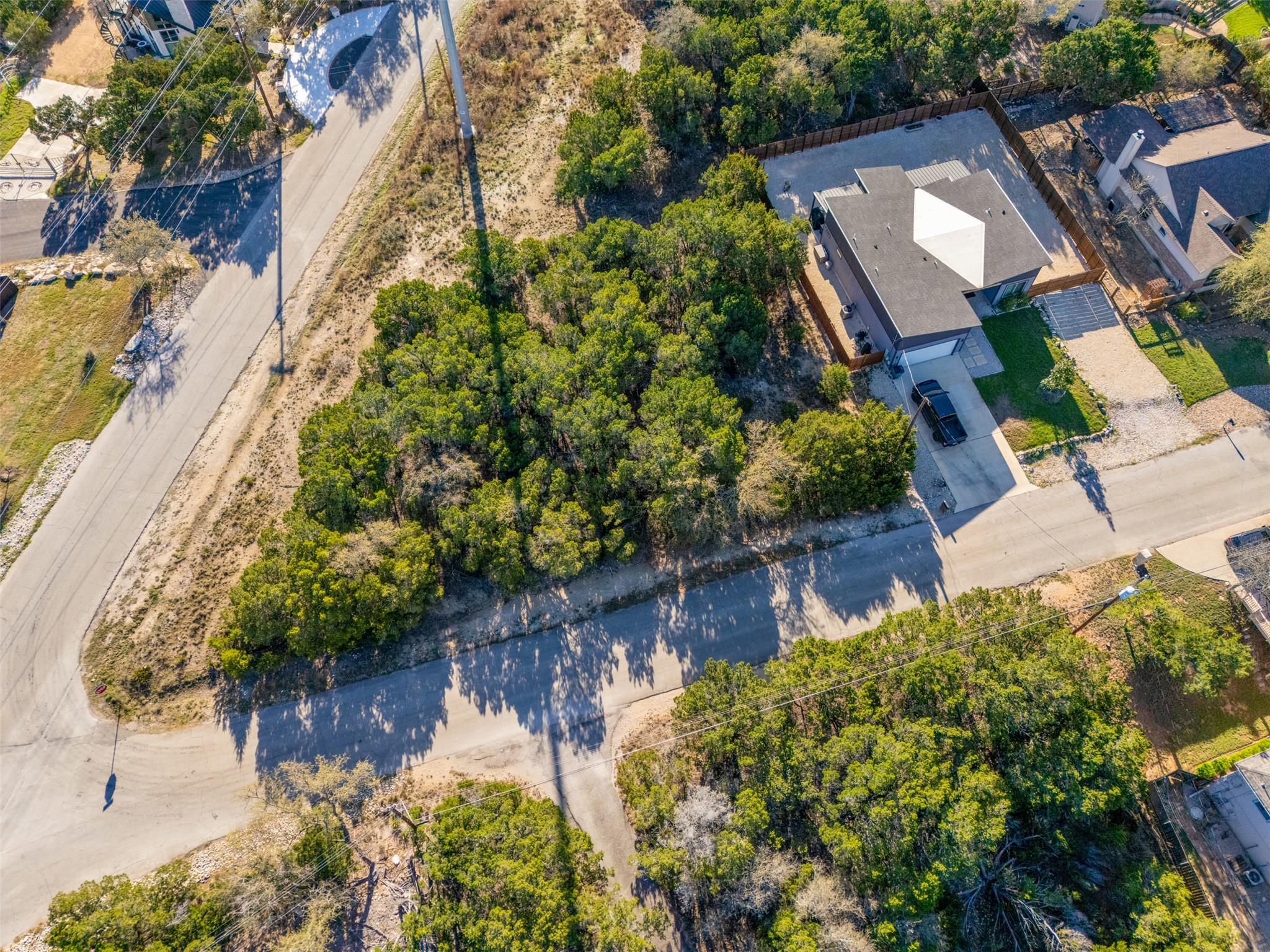 6711 - 6709 Avenida Ann DR, Lago Vista, TX 78645