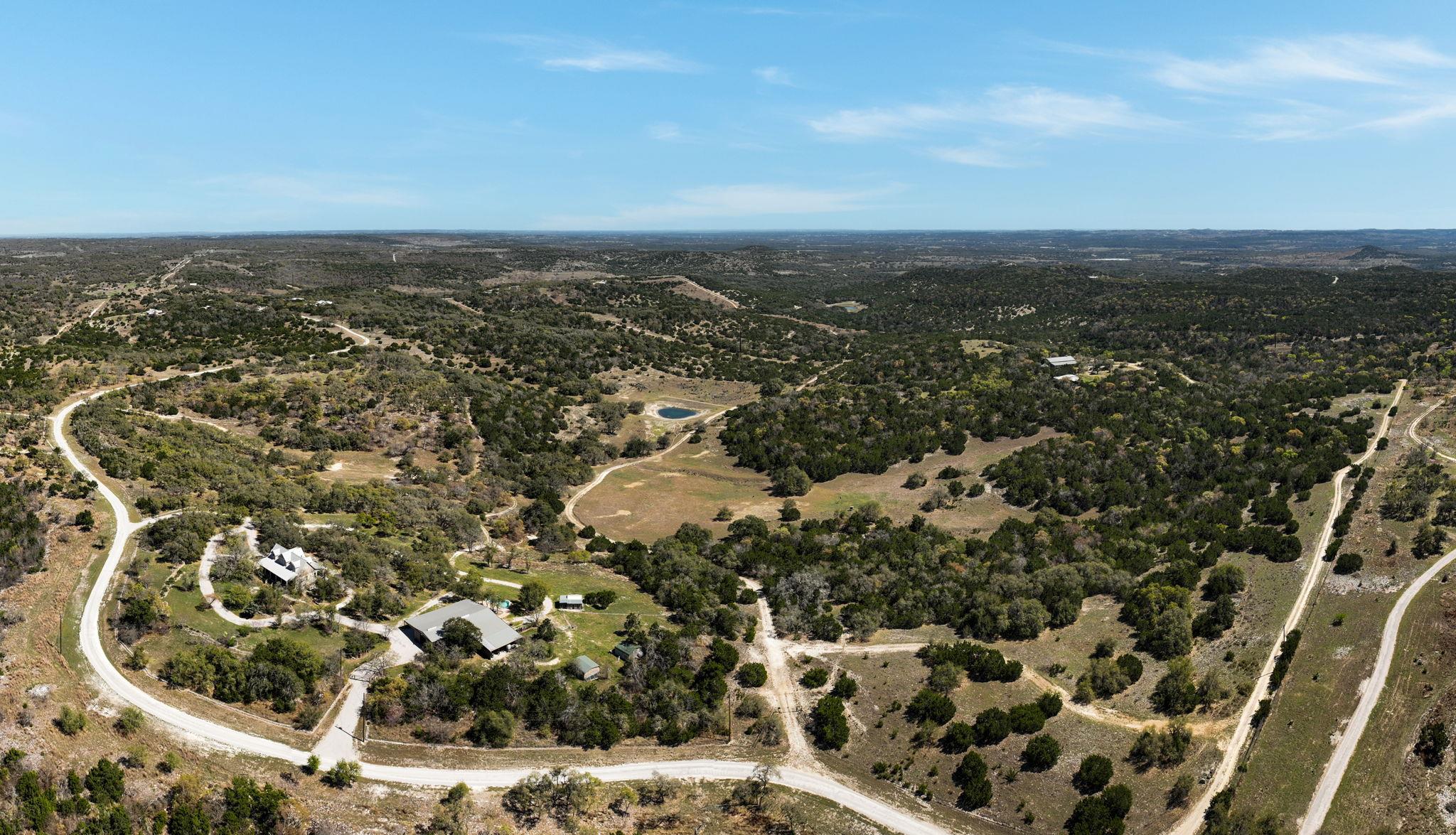 1716 Sanctuary LN, Blanco, TX 78606