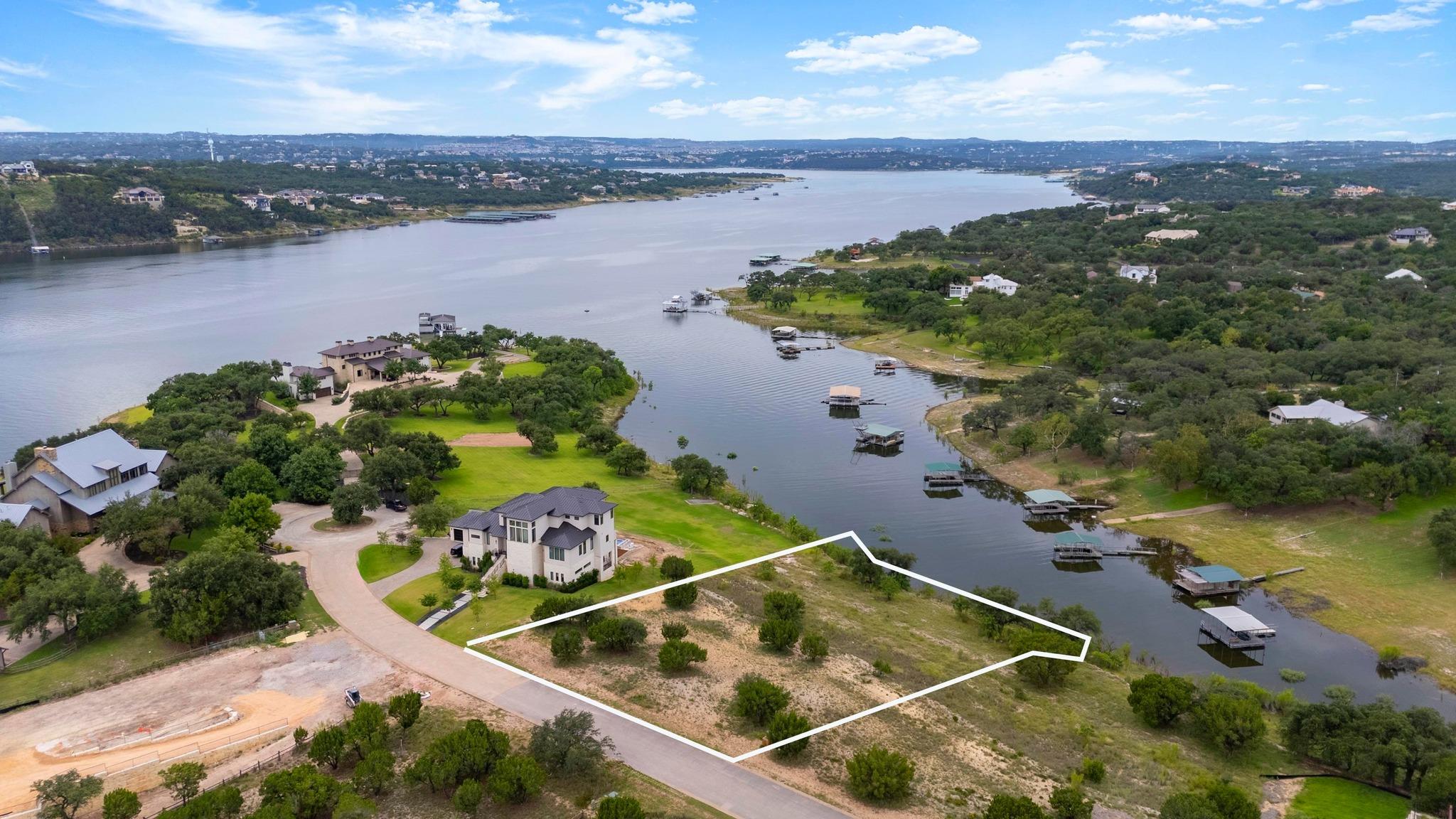 1901 Valentino CV, Spicewood, TX 78669