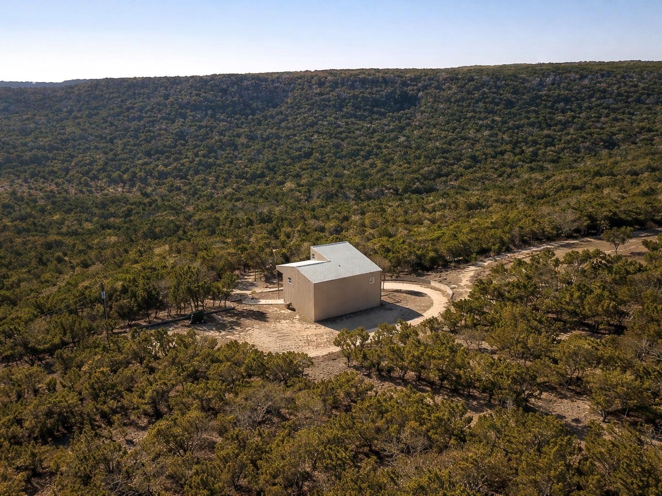 20220 Doe Rn, Lago Vista, TX 78645