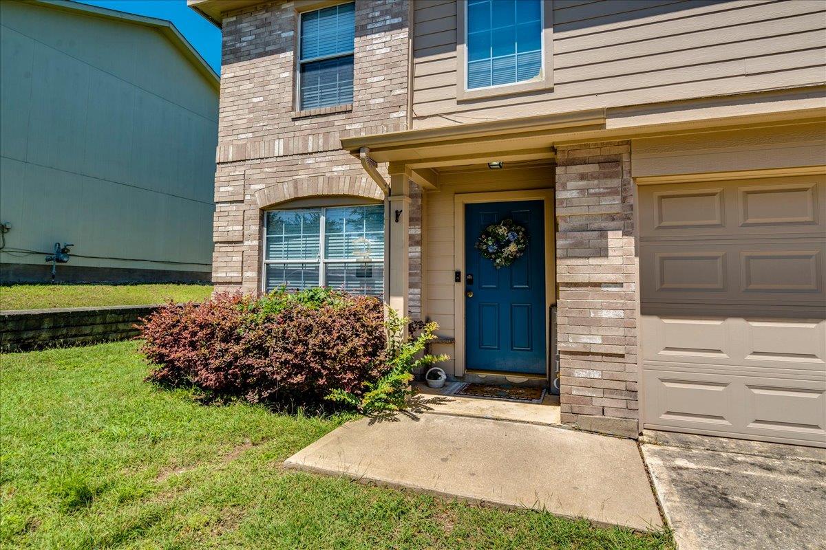 148 Buttercup Way, Kyle, TX 78640