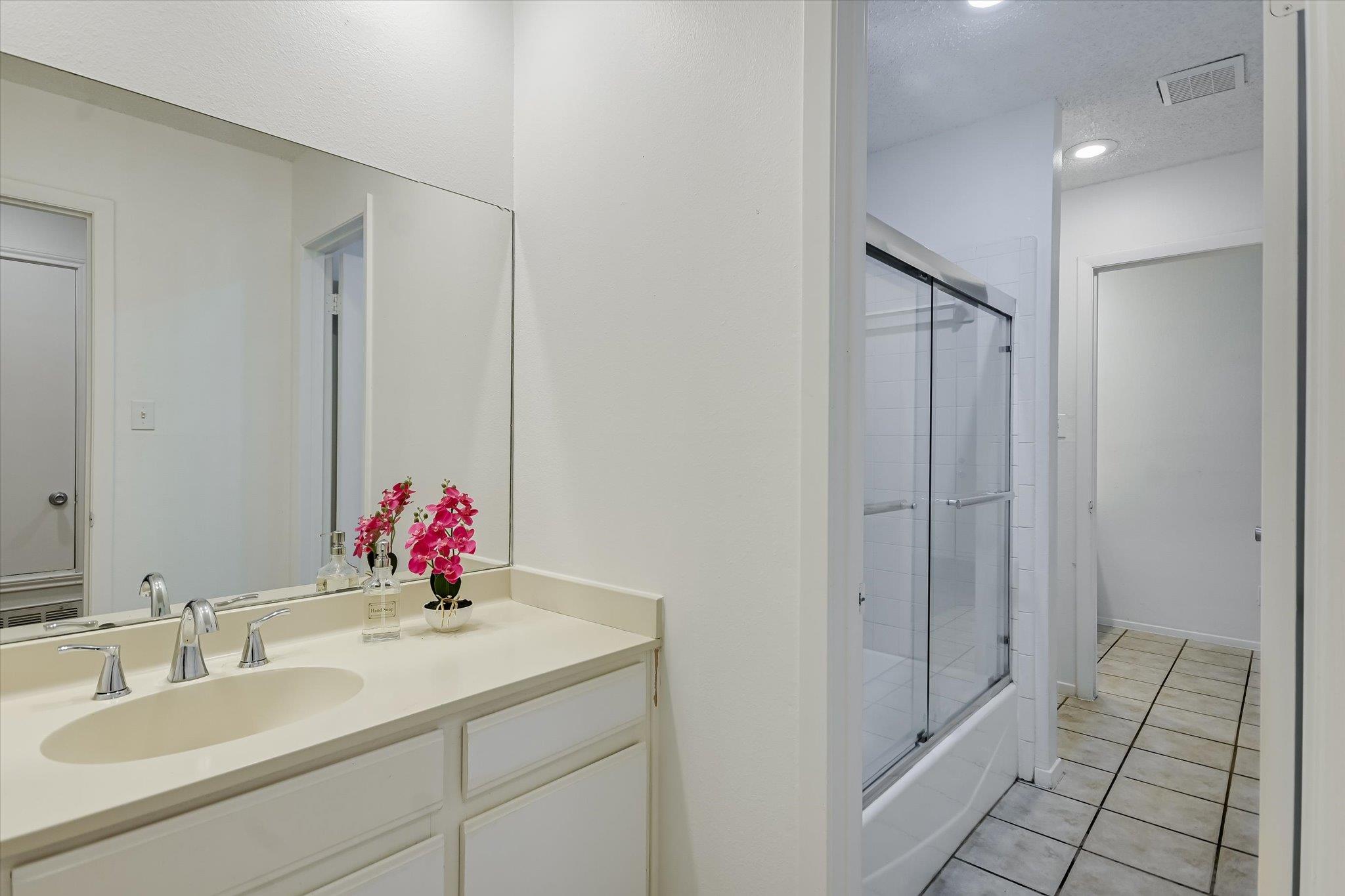 3207 Eanes Circle CIR, Austin, TX 78746