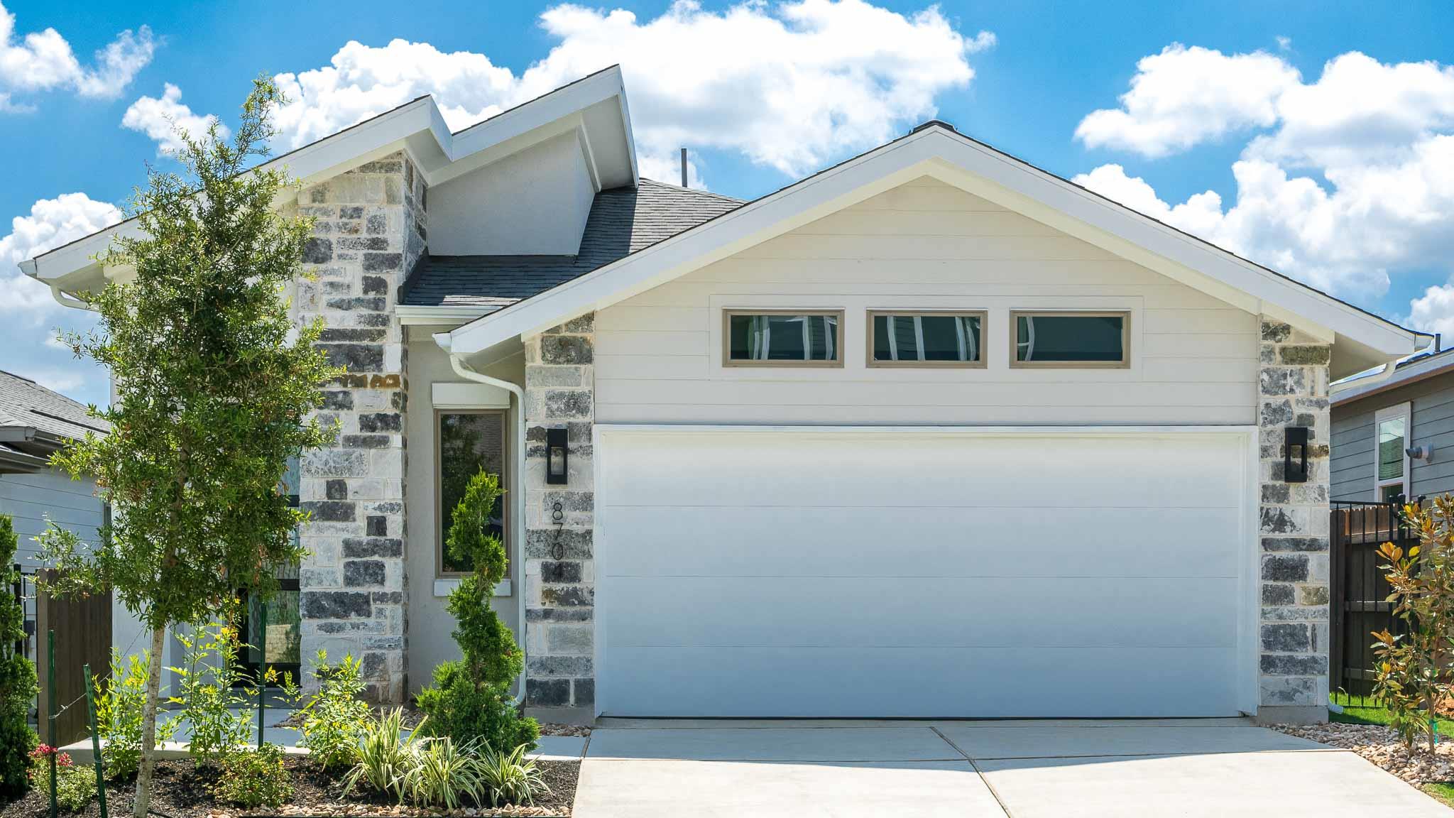 8704 Basil Hayden LN, Austin, TX 78744
