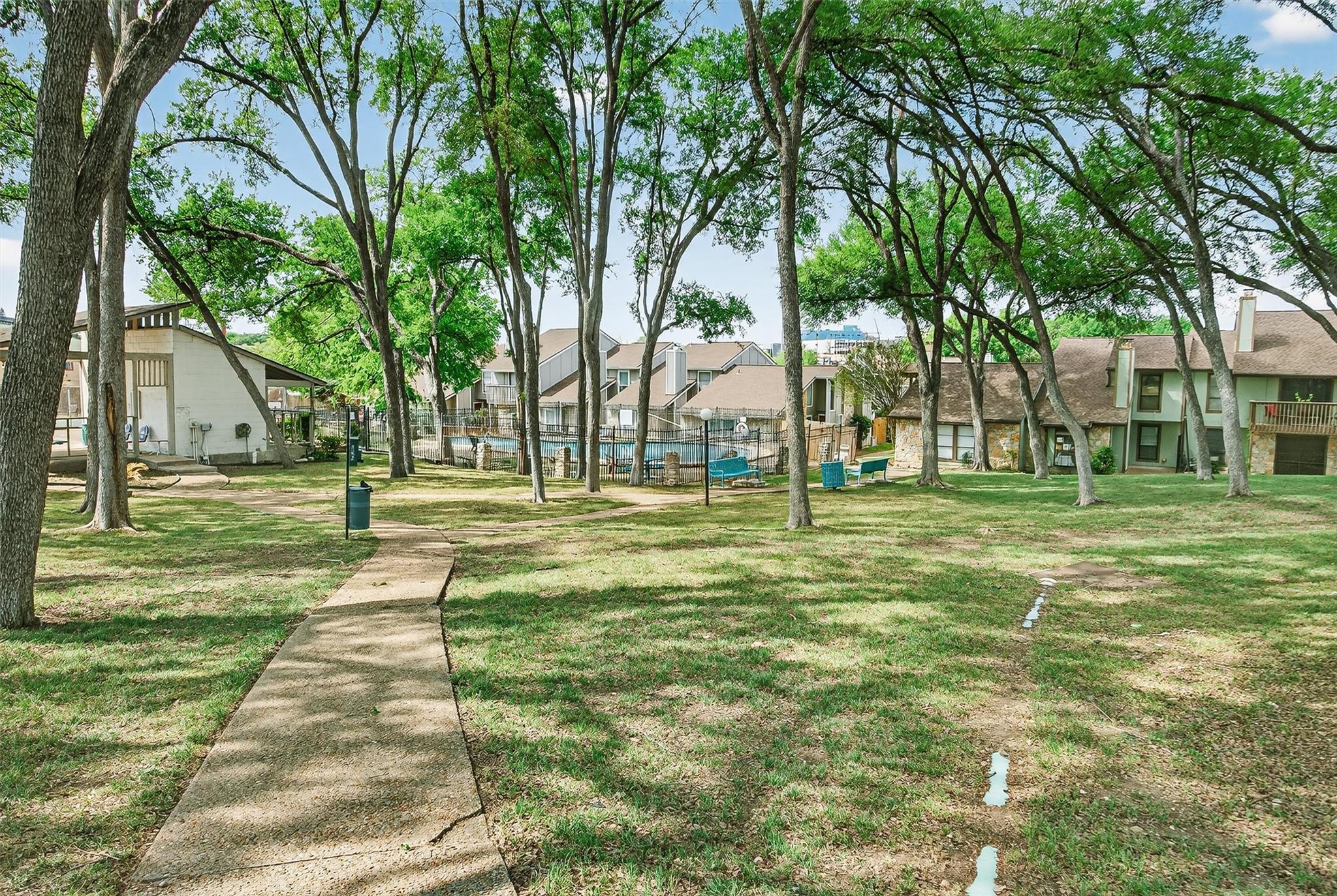 1727 Timber Ridge DR, Austin, TX 78741