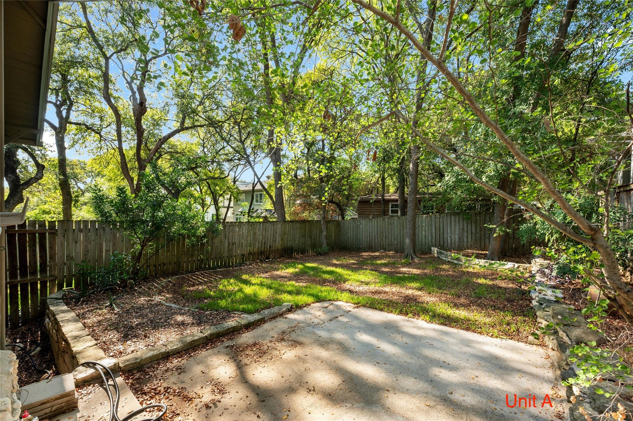 2301 W 10th ST, Austin, TX 78703