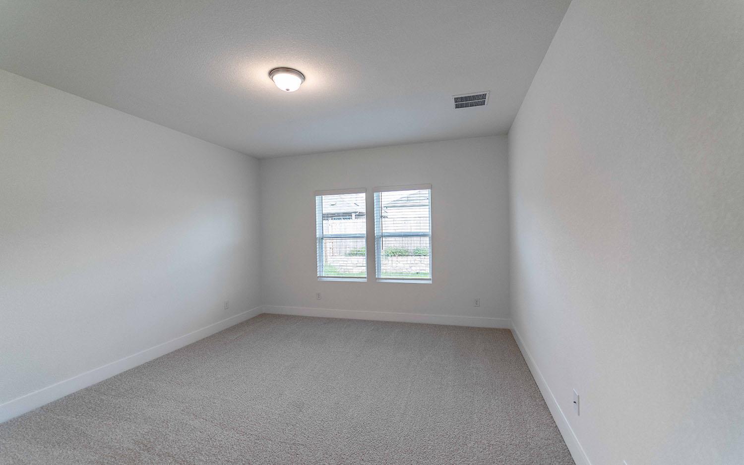 117 Cougar Hill DR, Jarrell, TX 76537