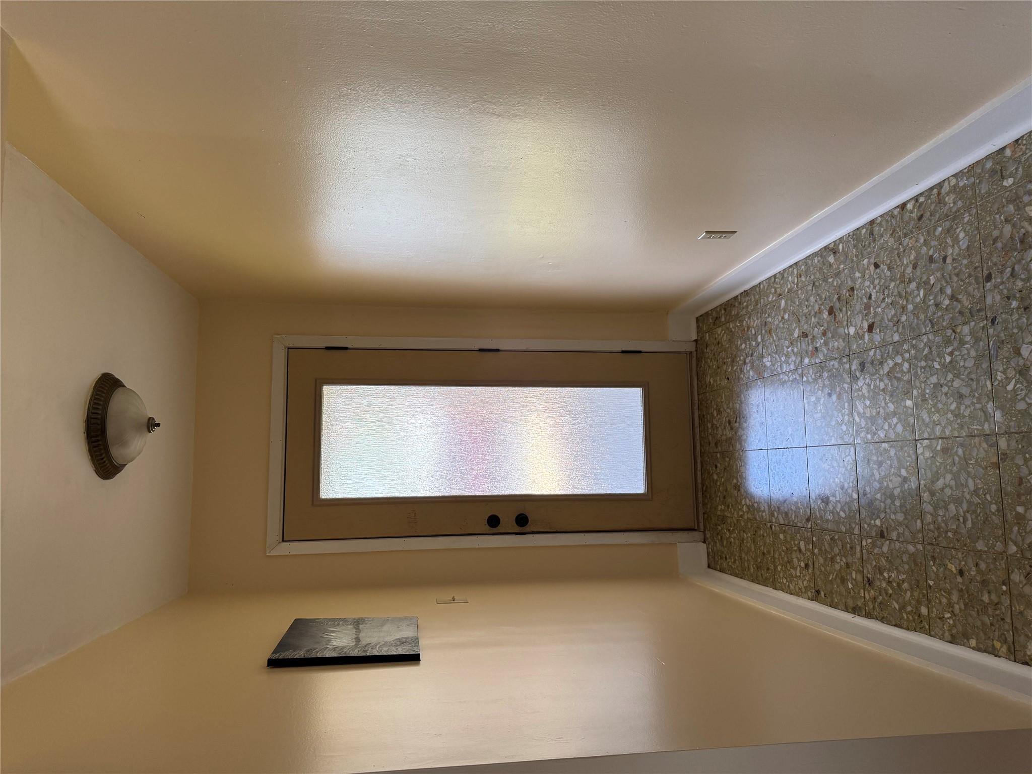 102 Skyloop DR, Austin, TX 78745