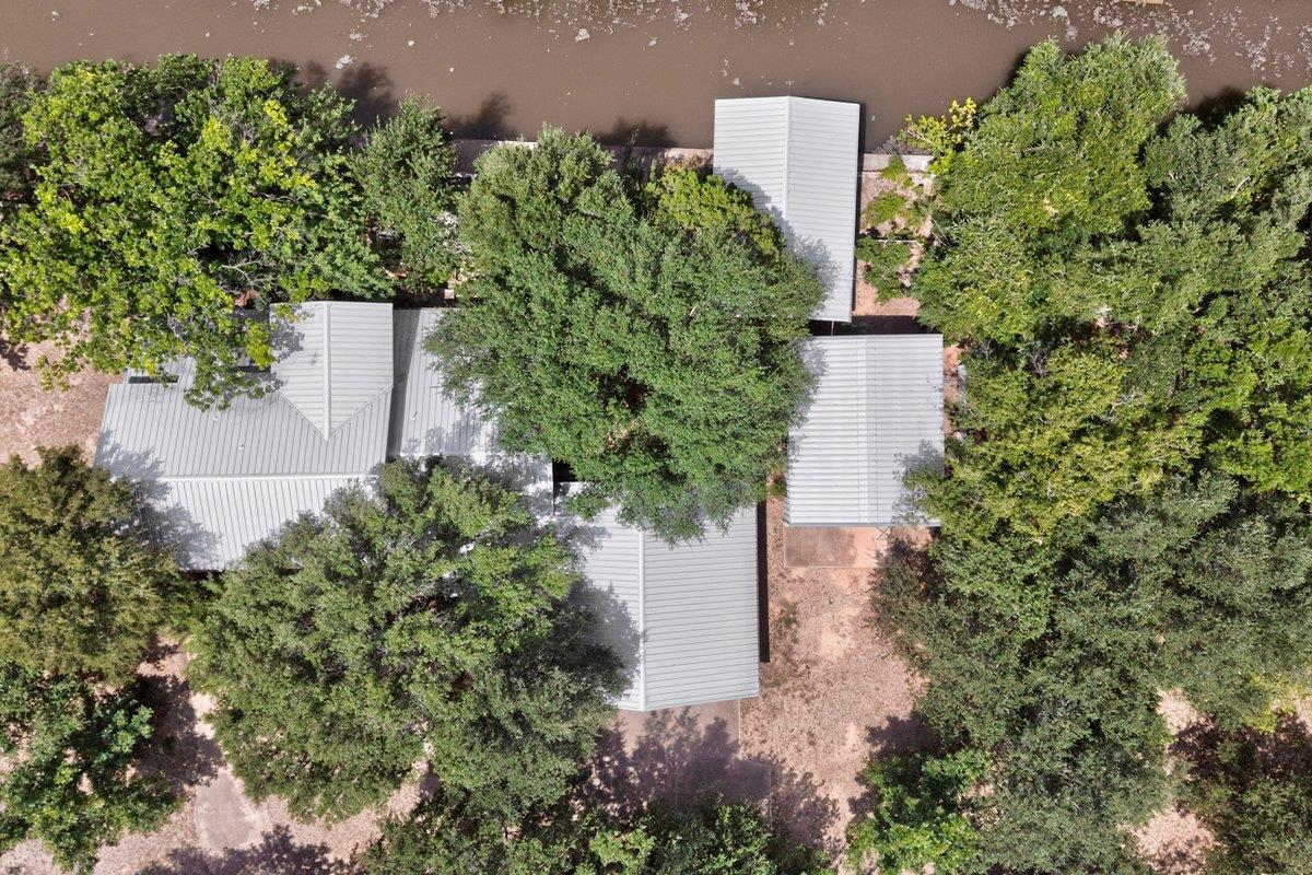 522 Circle DR, Sunrise Beach, TX 78643