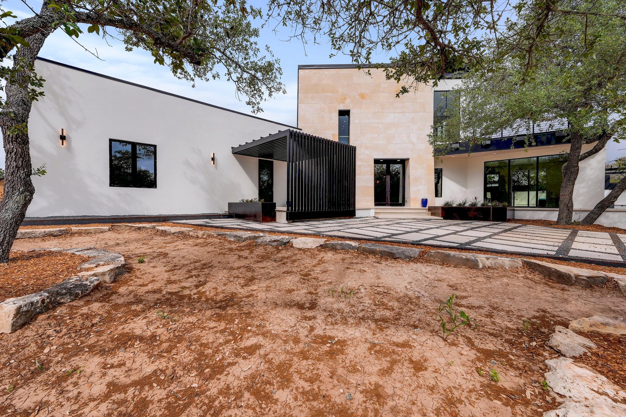 700 Rancho Grande DR, Wimberley, TX 78676