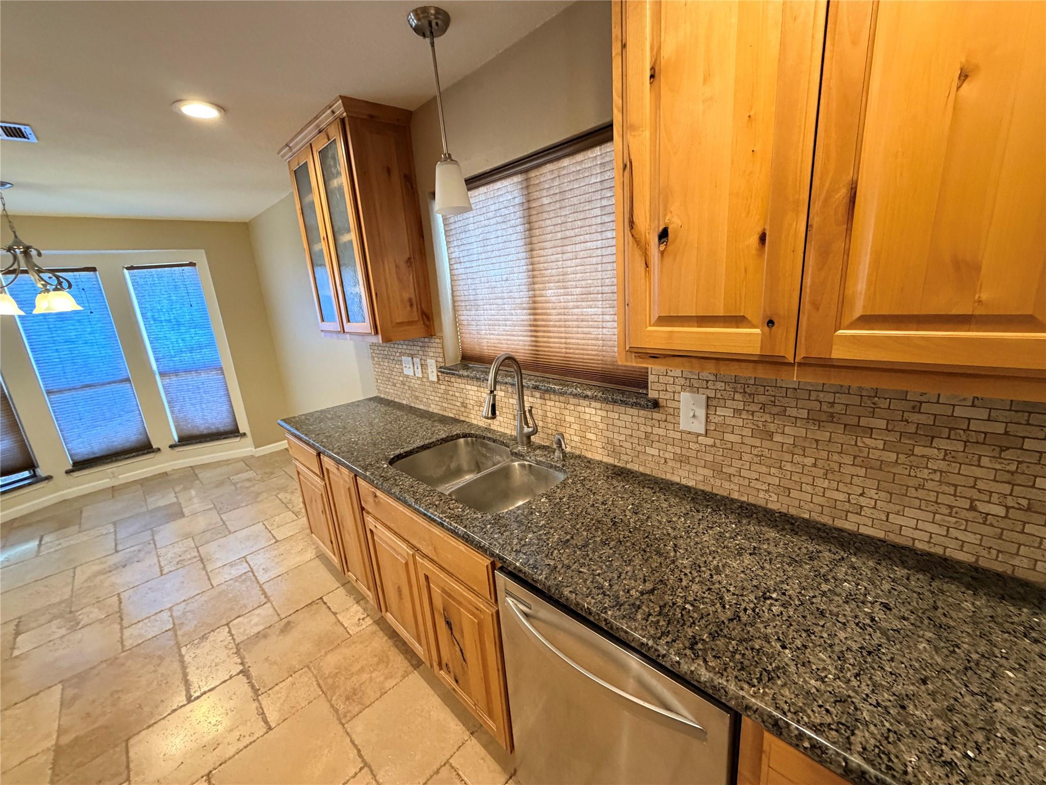 3103 Whisper Oaks LN #A & B, Georgetown, TX 78628