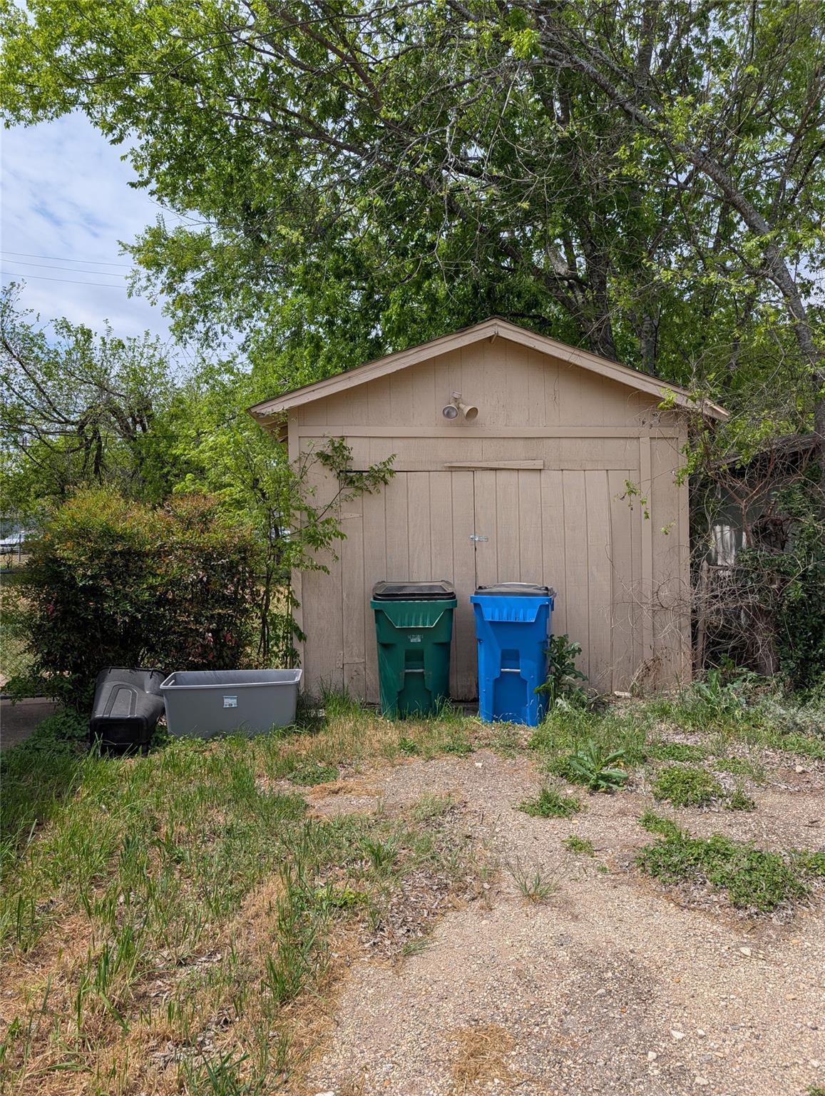 301 Park ST, Taylor, TX 76574