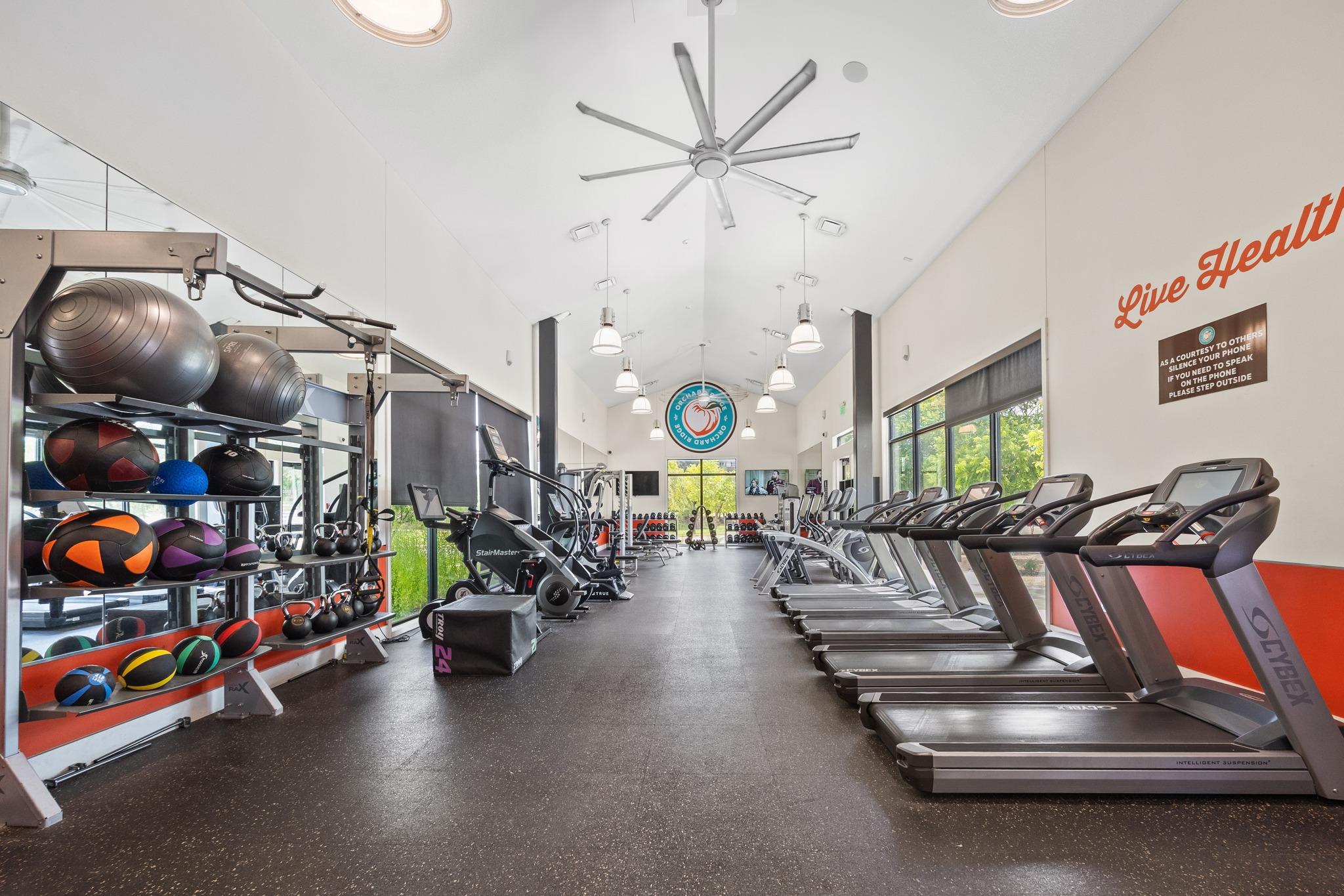144 High Plains Ps, Liberty Hill, TX 78642