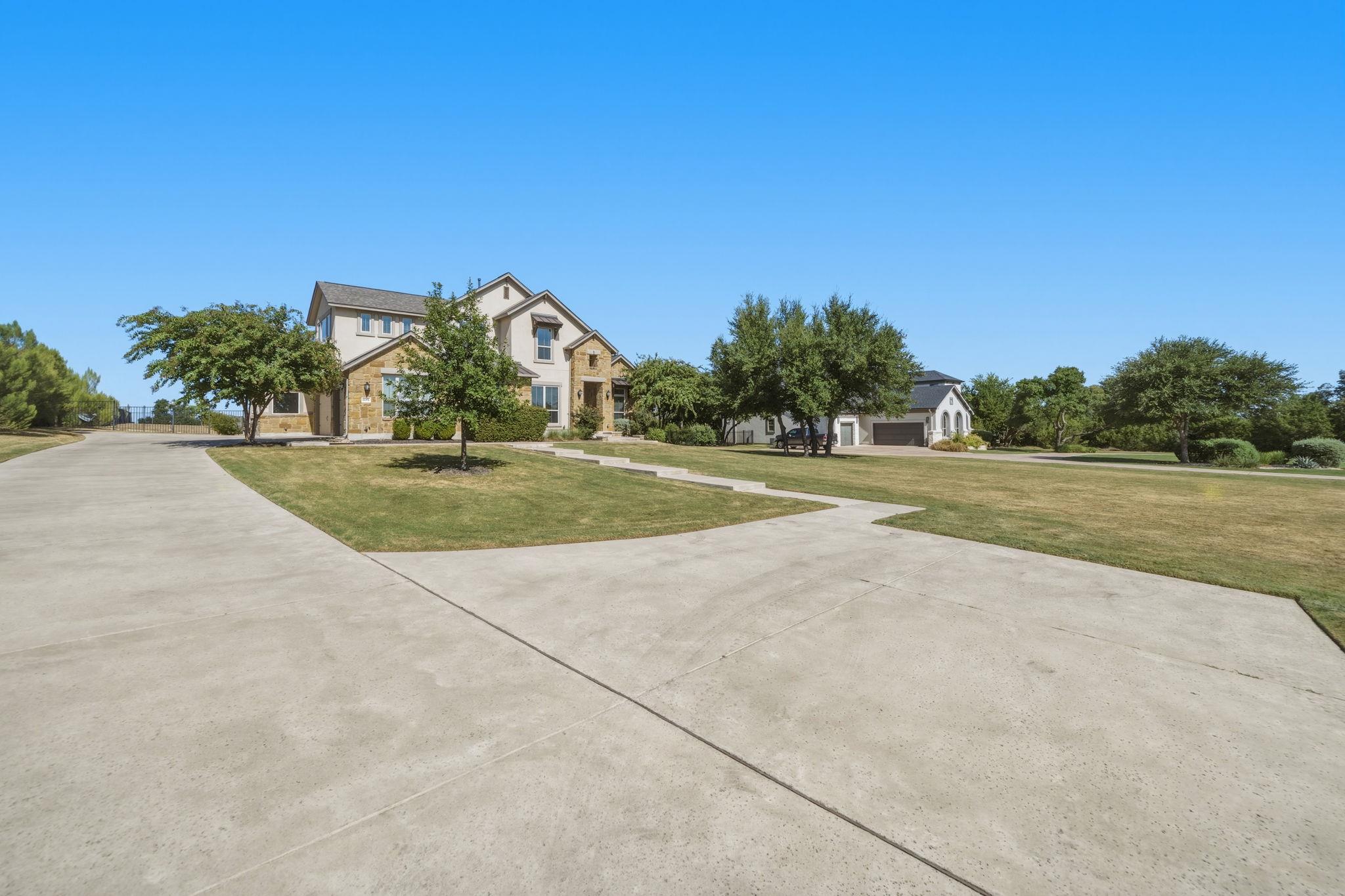 608 Brave Face ST, Leander, TX 78641