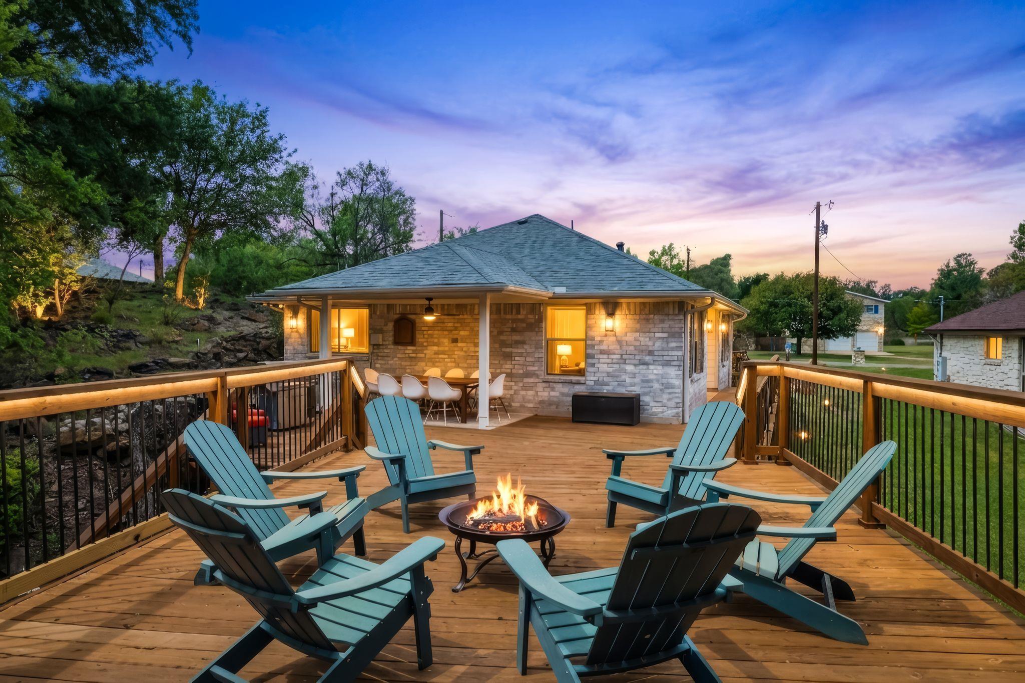 305 Mountain Vw, Sunrise Beach, TX 78643