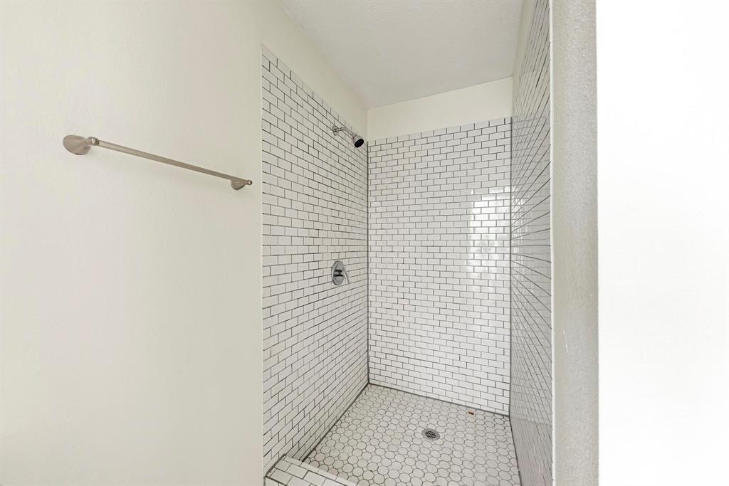1010 W 23rd ST #2, Austin, TX 78705