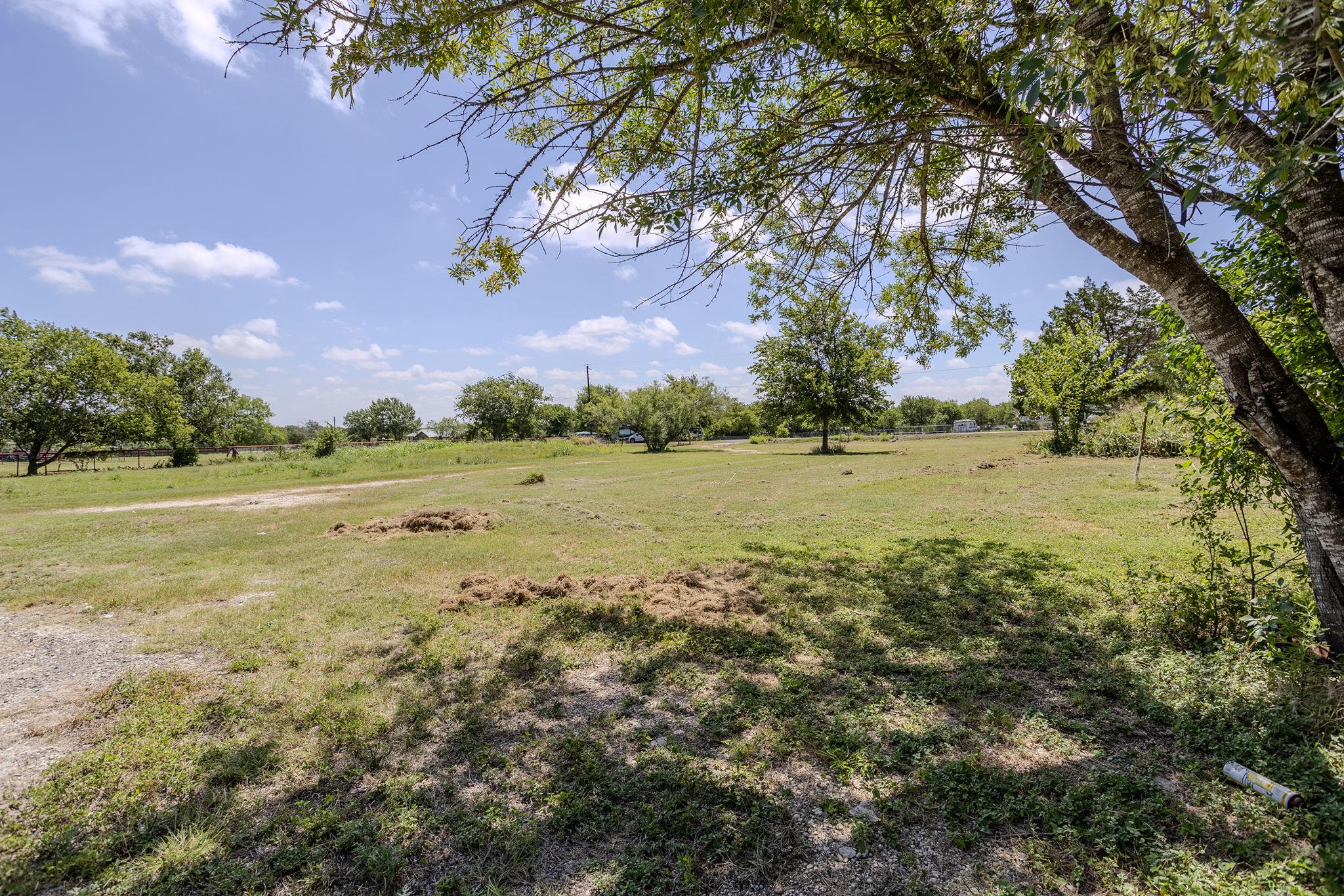 1238 Reata DR, Buda, TX 78610