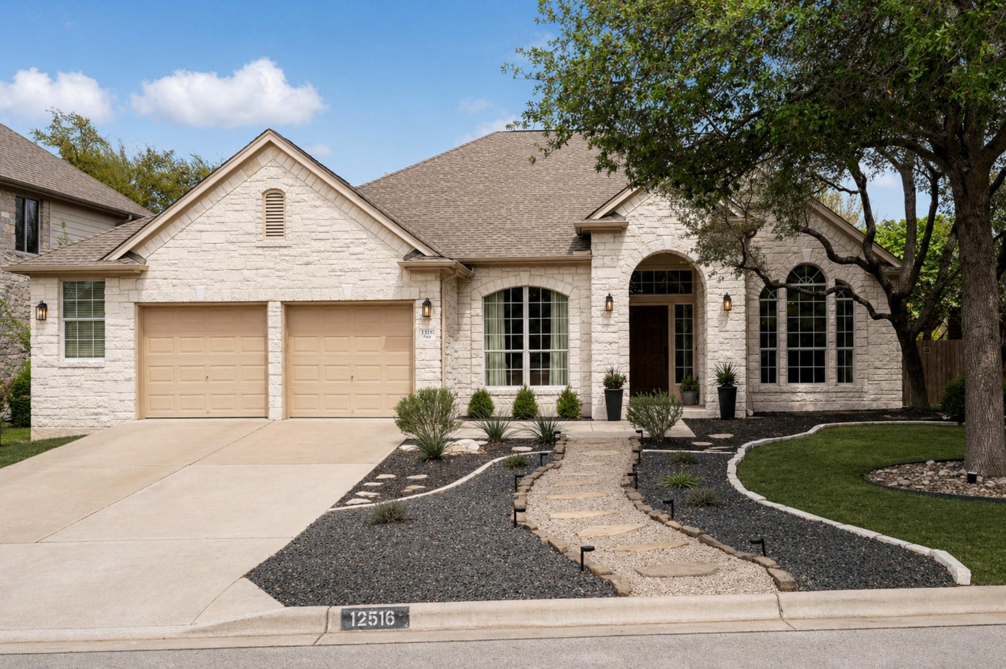 12516 Uvalde Creek DR, Austin, TX 78732