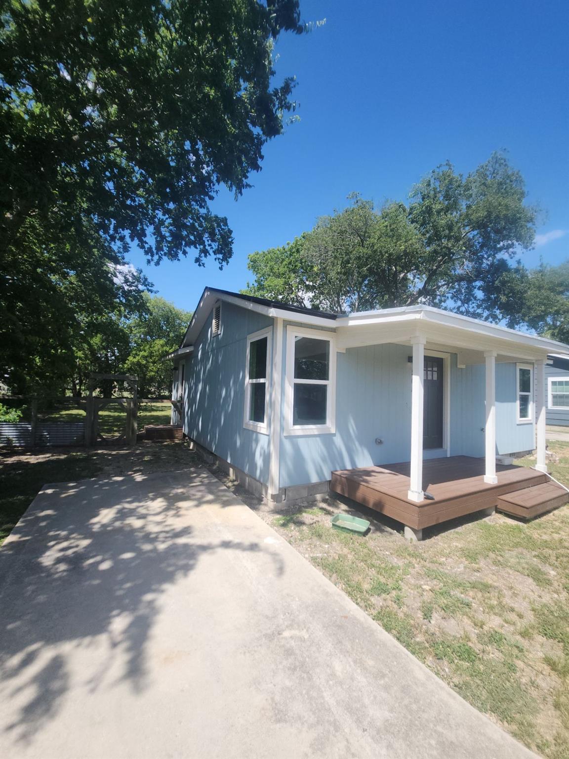 504 W Avenue A, Copperas Cove, TX 76522
