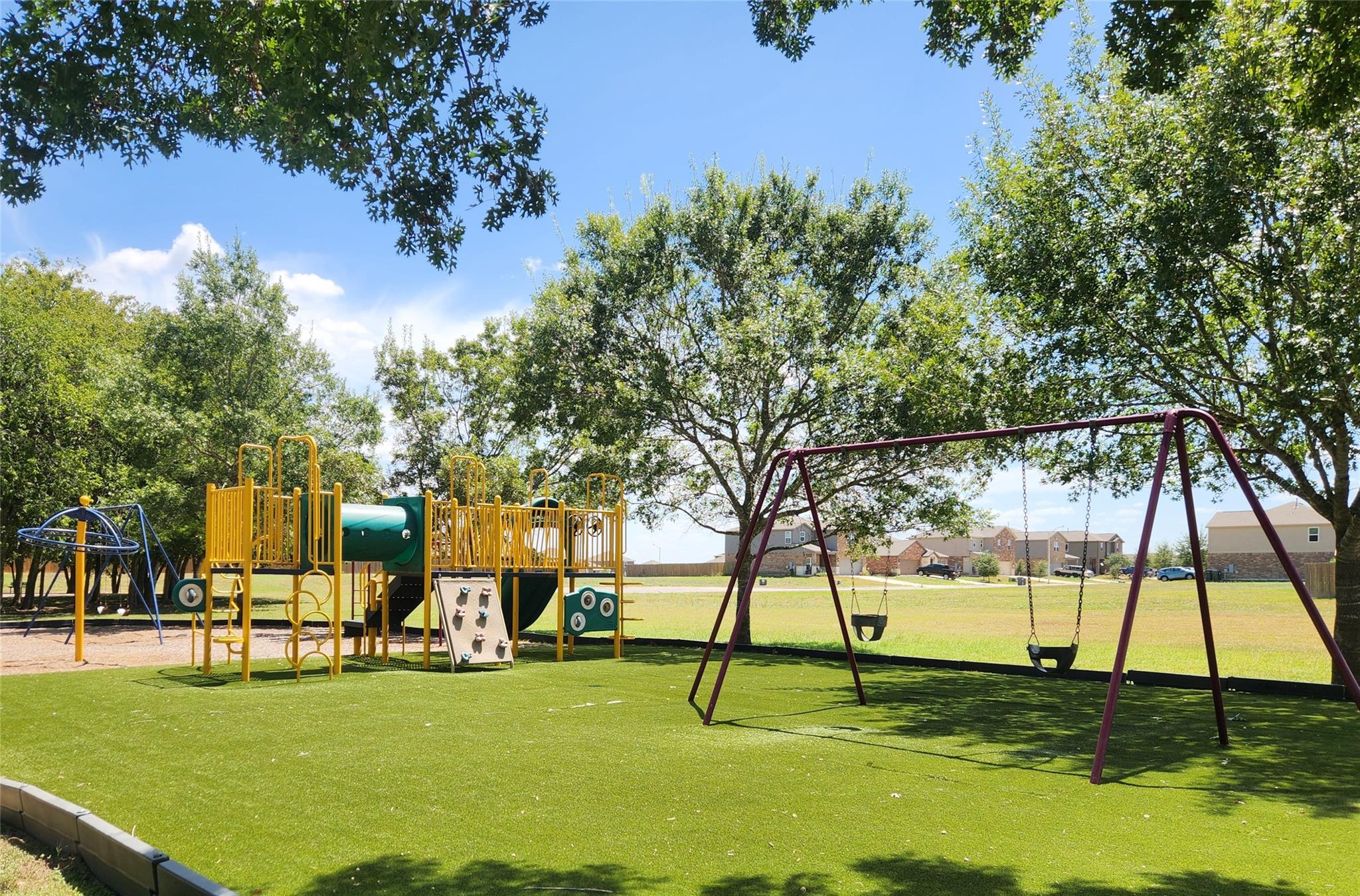 1616 Treeta TRL, Kyle, TX 78640
