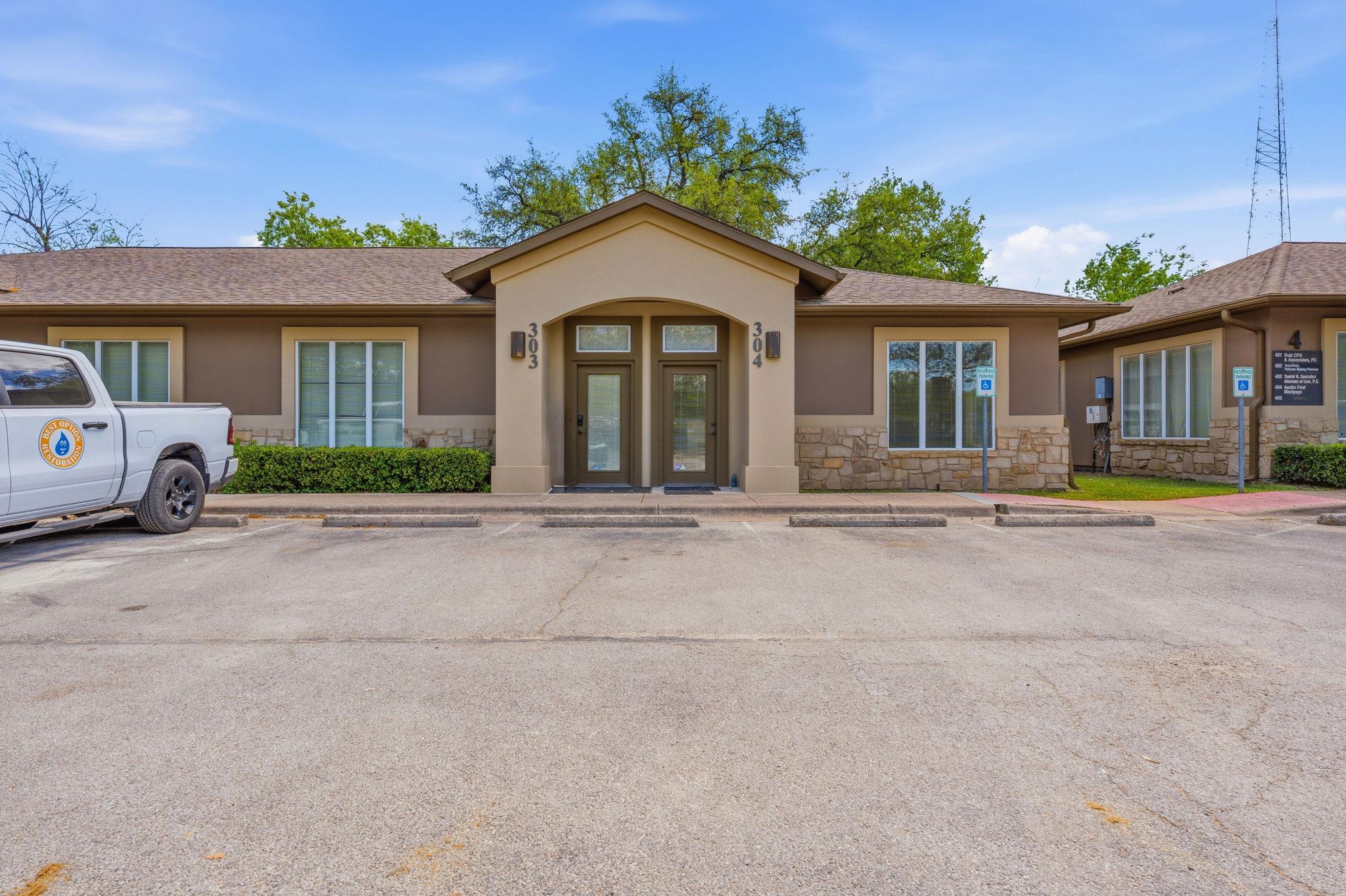 13284 Pond Springs RD, Austin, TX 78729