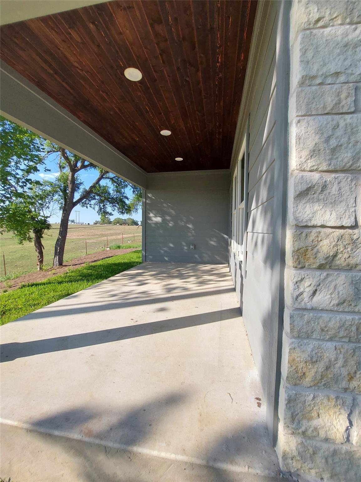 121 Spanish Oak TRL, Cameron, TX 76520