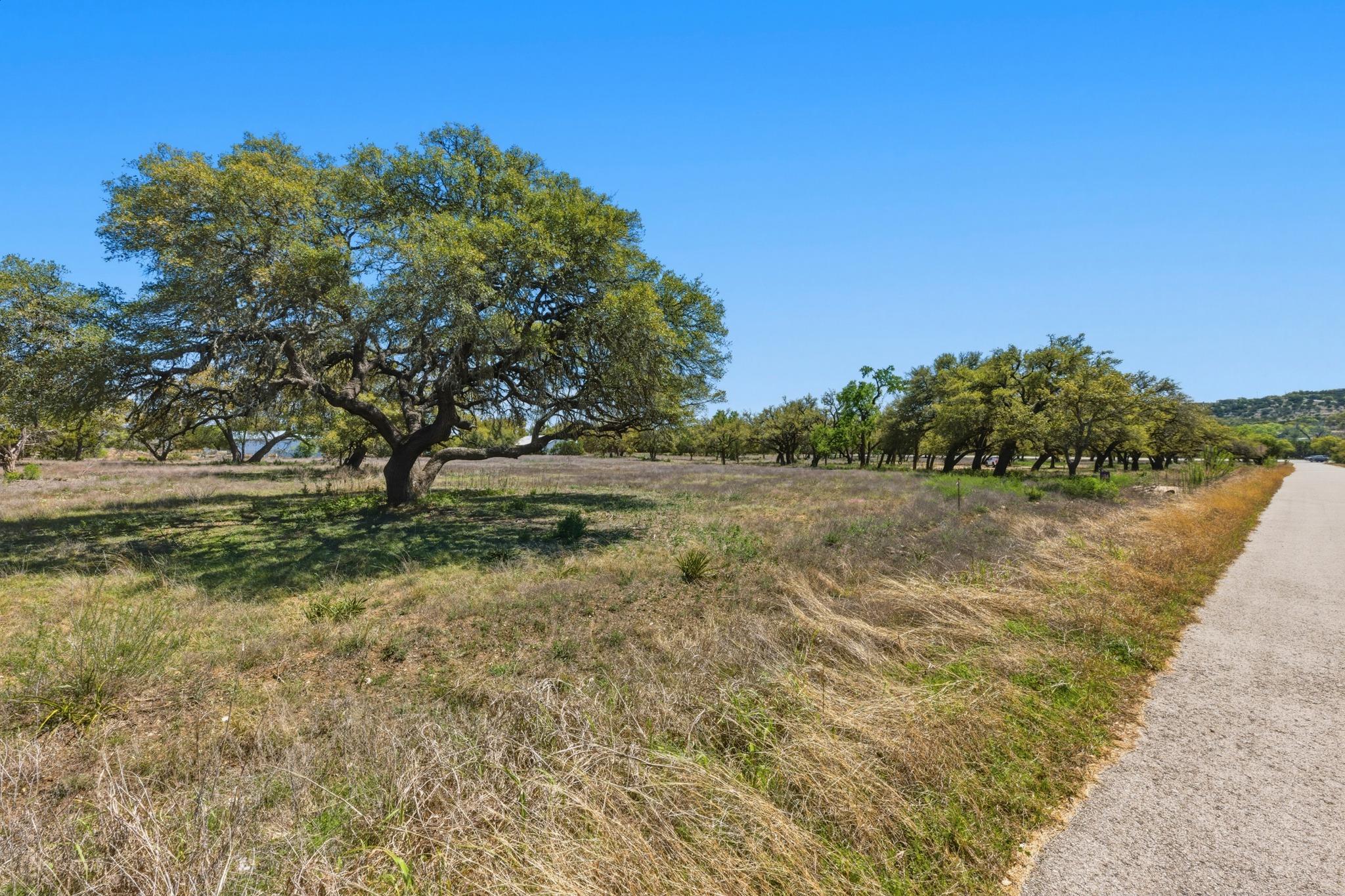 268 Kinnikinik Loop, Austin, TX 78737