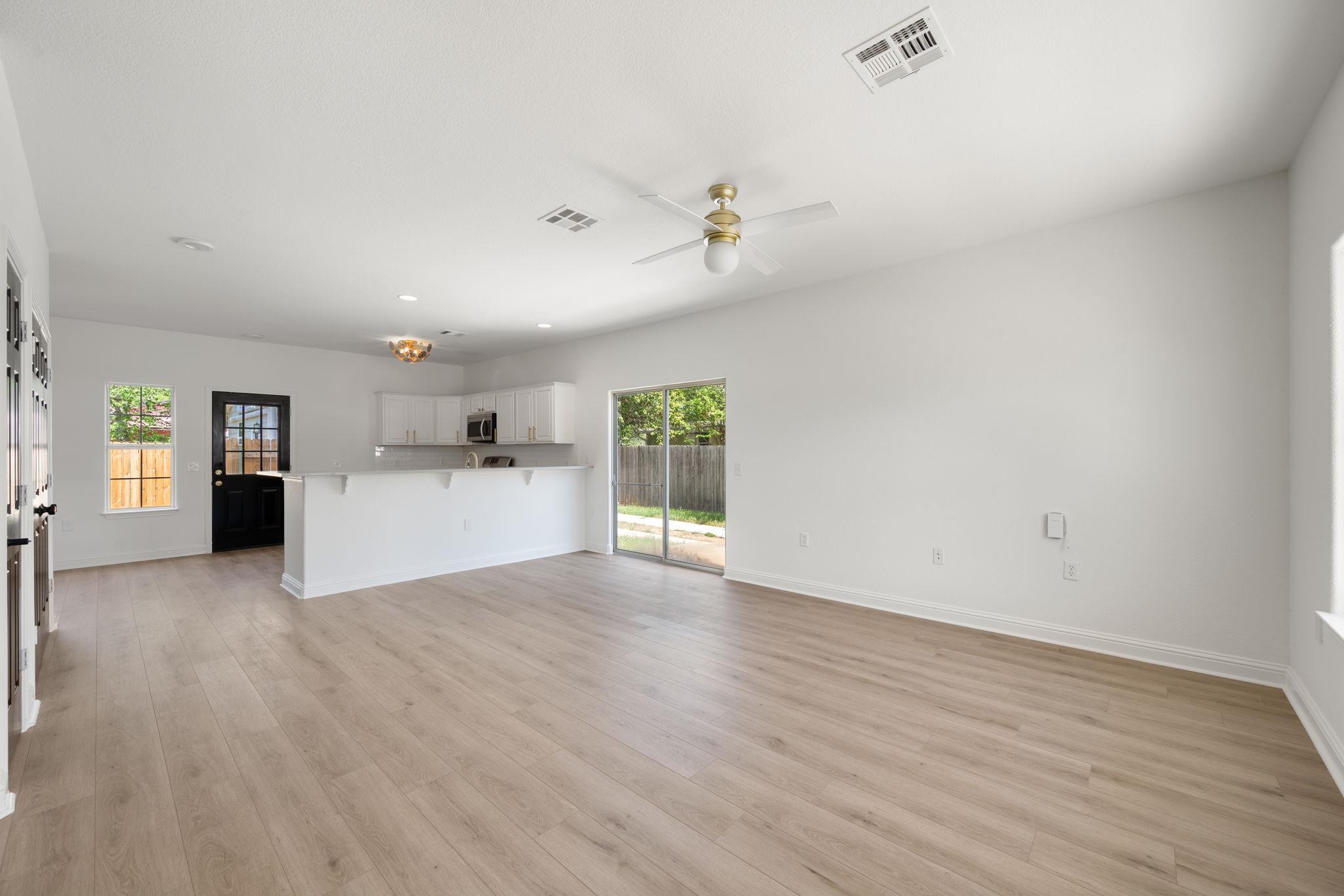 5408 Downs DR, Austin, TX 78721