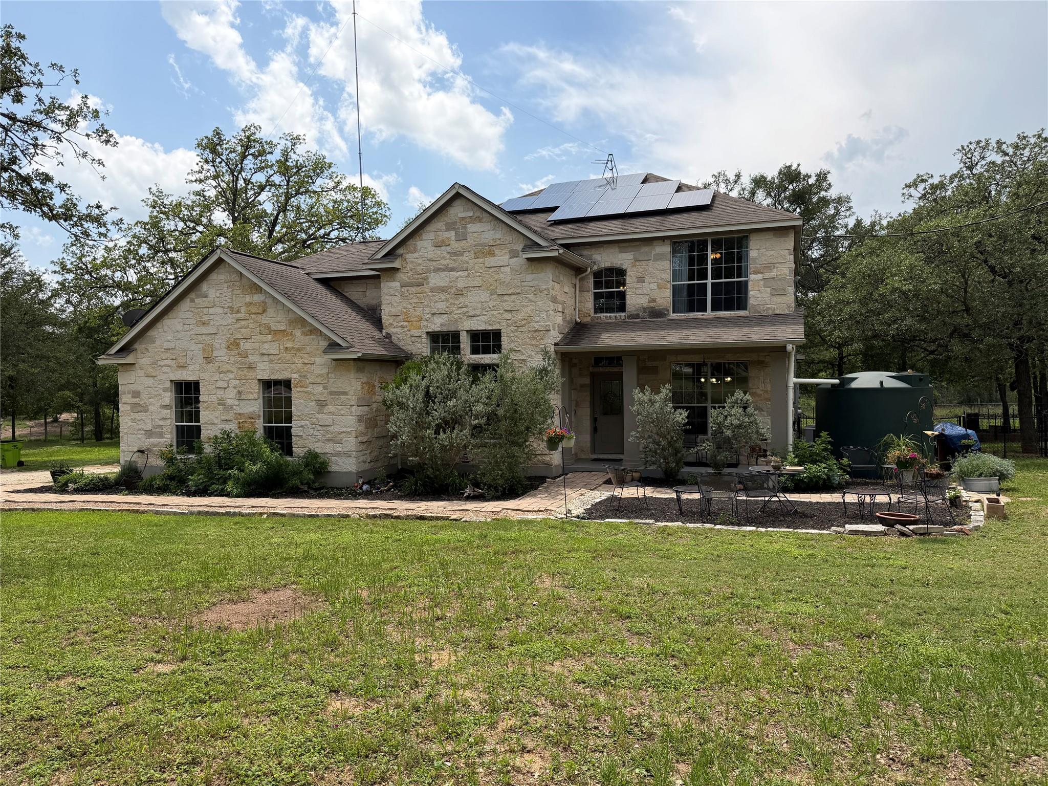 202 The Oaks BLVD, Elgin, TX 78621