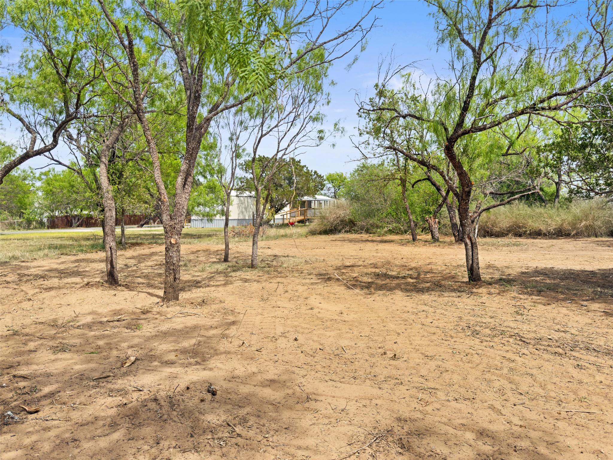 296 Seneca DR, Burnet, TX 78611