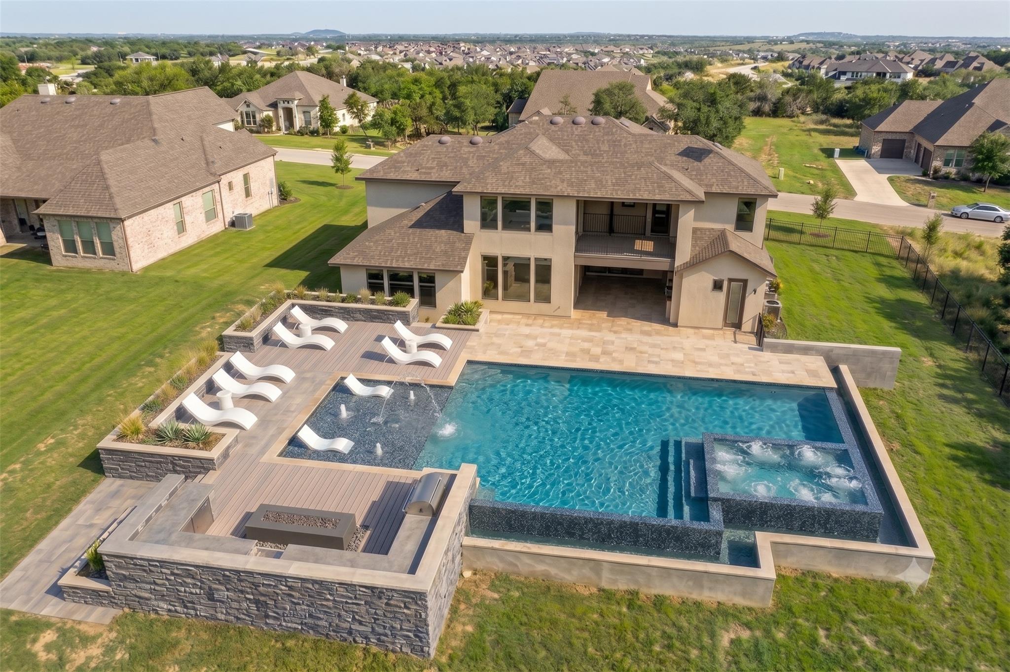216 Spence LN, Liberty Hill, TX 78642