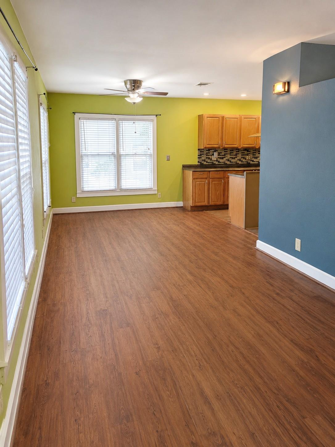 1106 Austin ST, Bastrop, TX 78602
