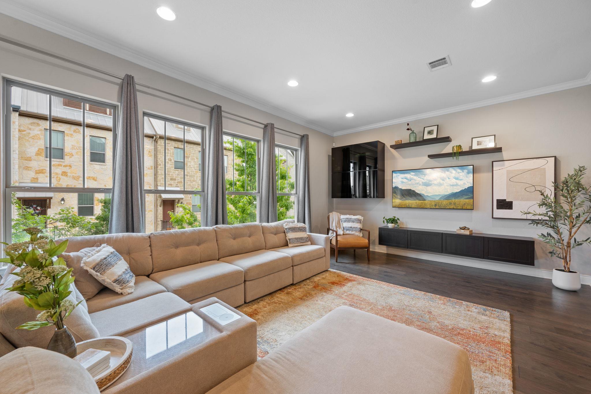 308 Adams ST, Georgetown, TX 78628