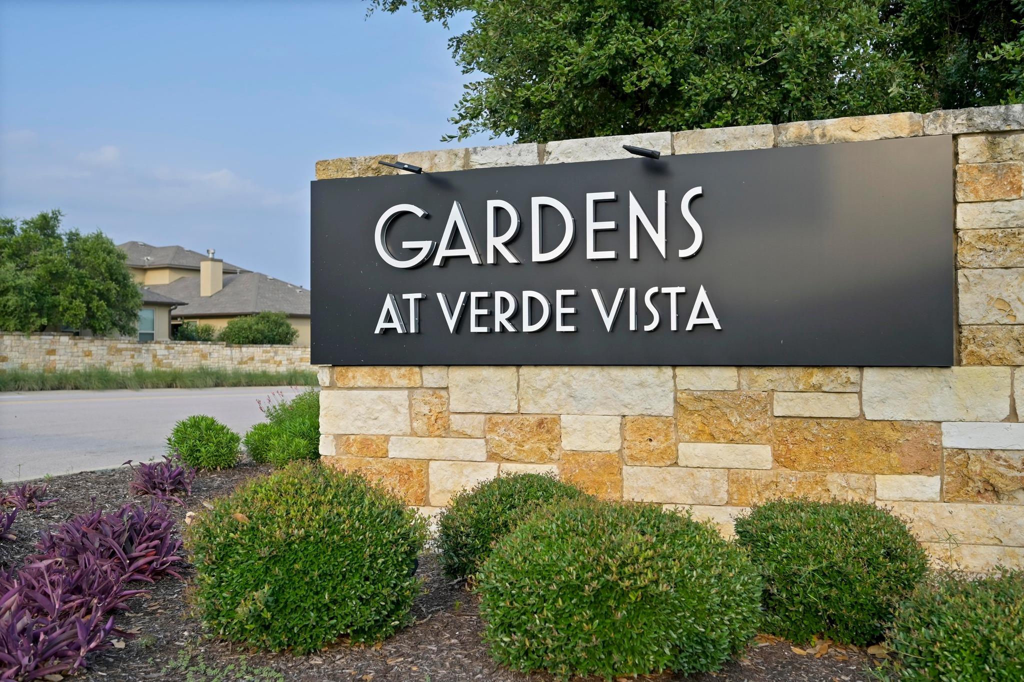 925 Indian Hawthorne DR #GH-39, Georgetown, TX 78628