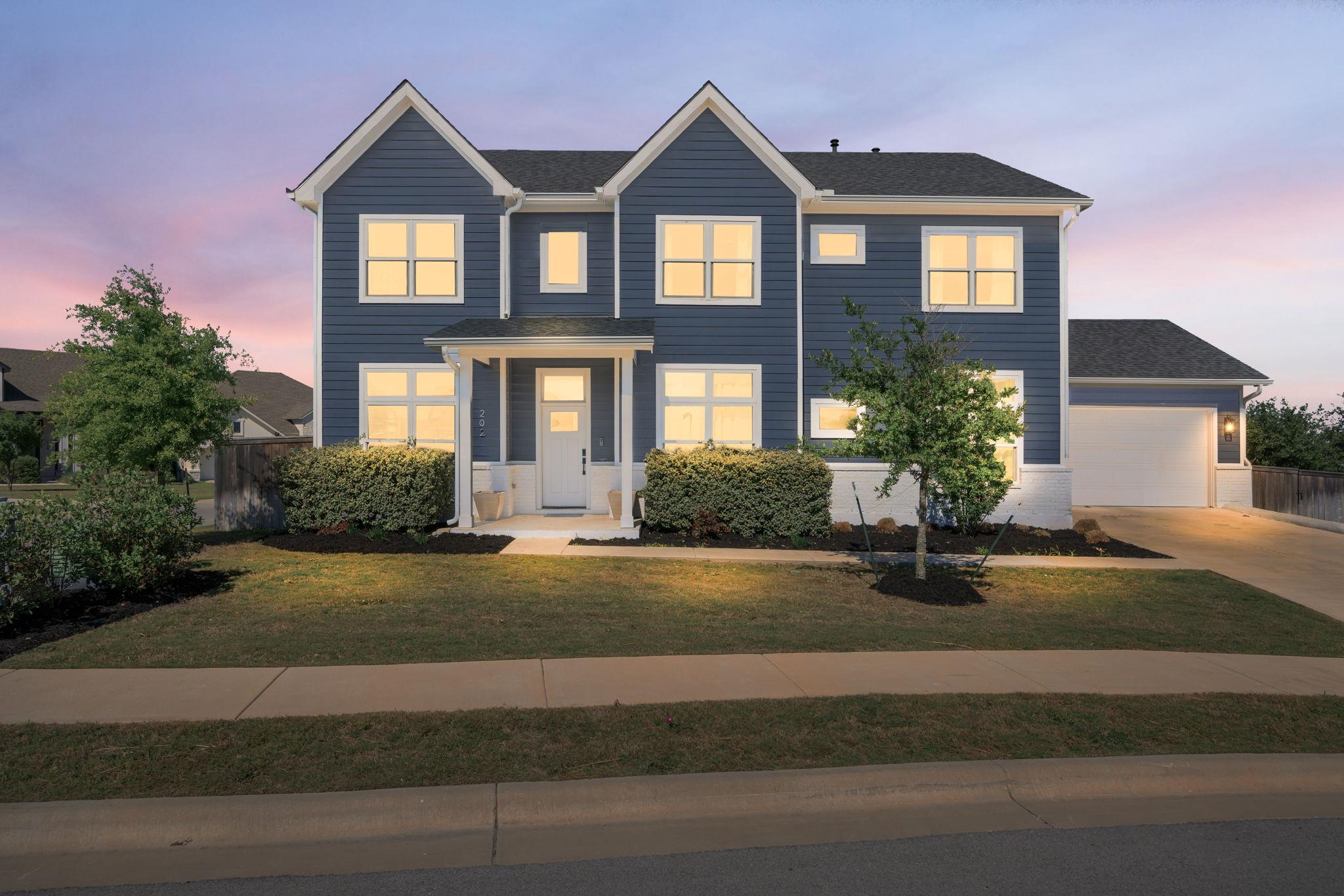 202 Smoke Tree CIR, Dripping Springs, TX 78620