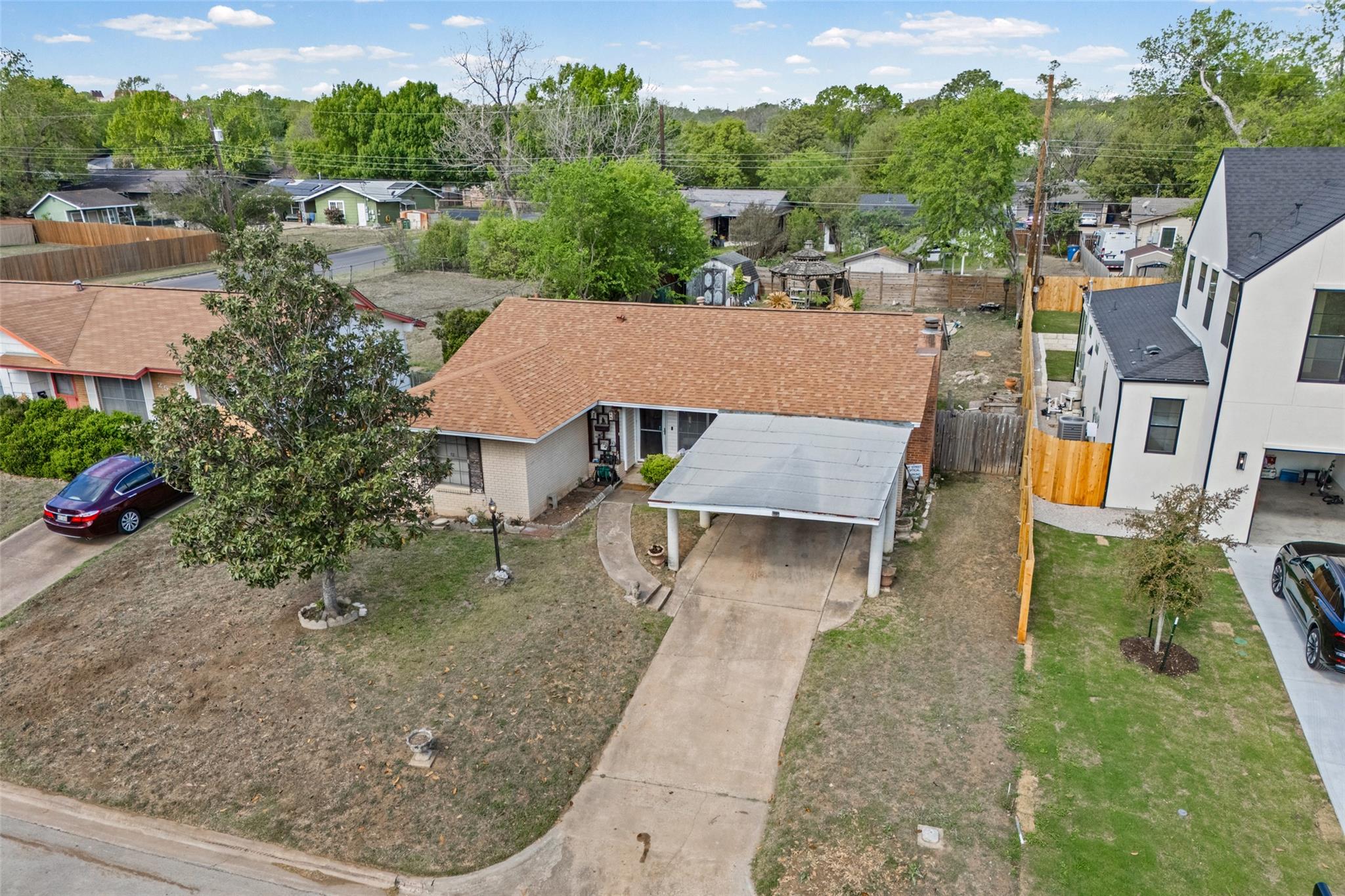 2510 Little John LN, Austin, TX 78704