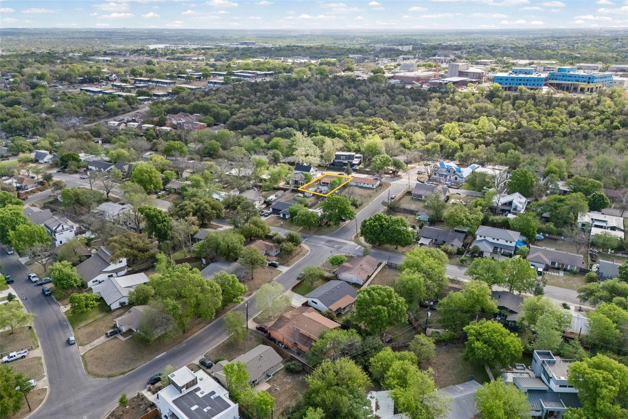2510 Little John LN, Austin, TX 78704