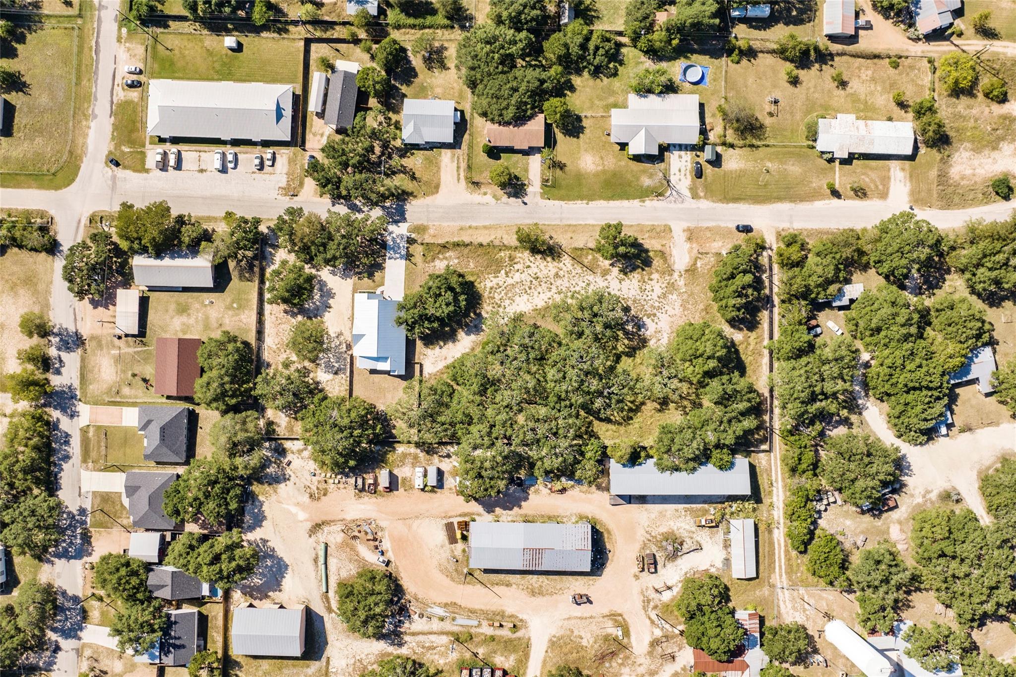 1420 Greenlawn PKWY, Blanco, TX 78606