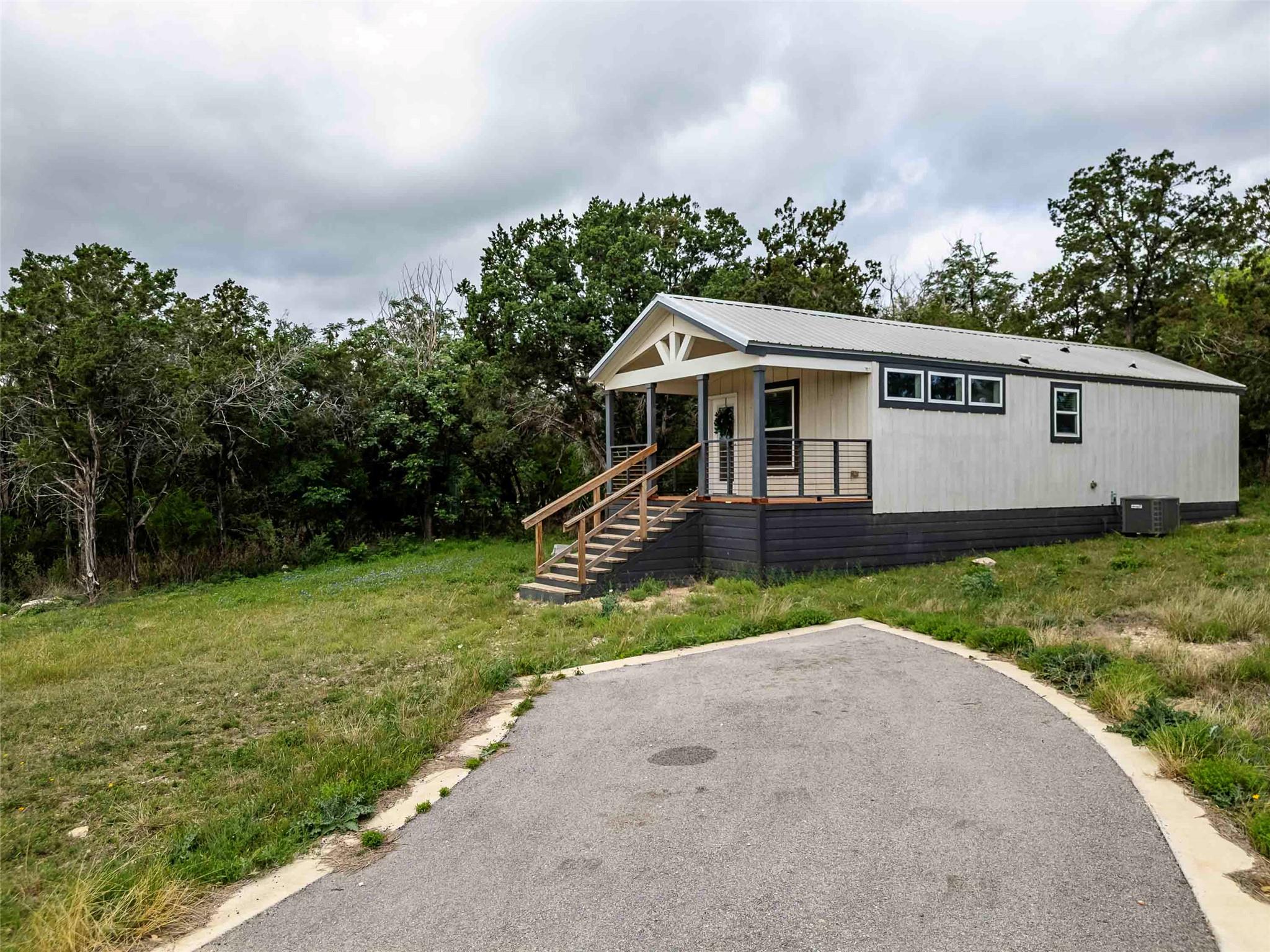 3810 County Road 410, Spicewood, TX 78669
