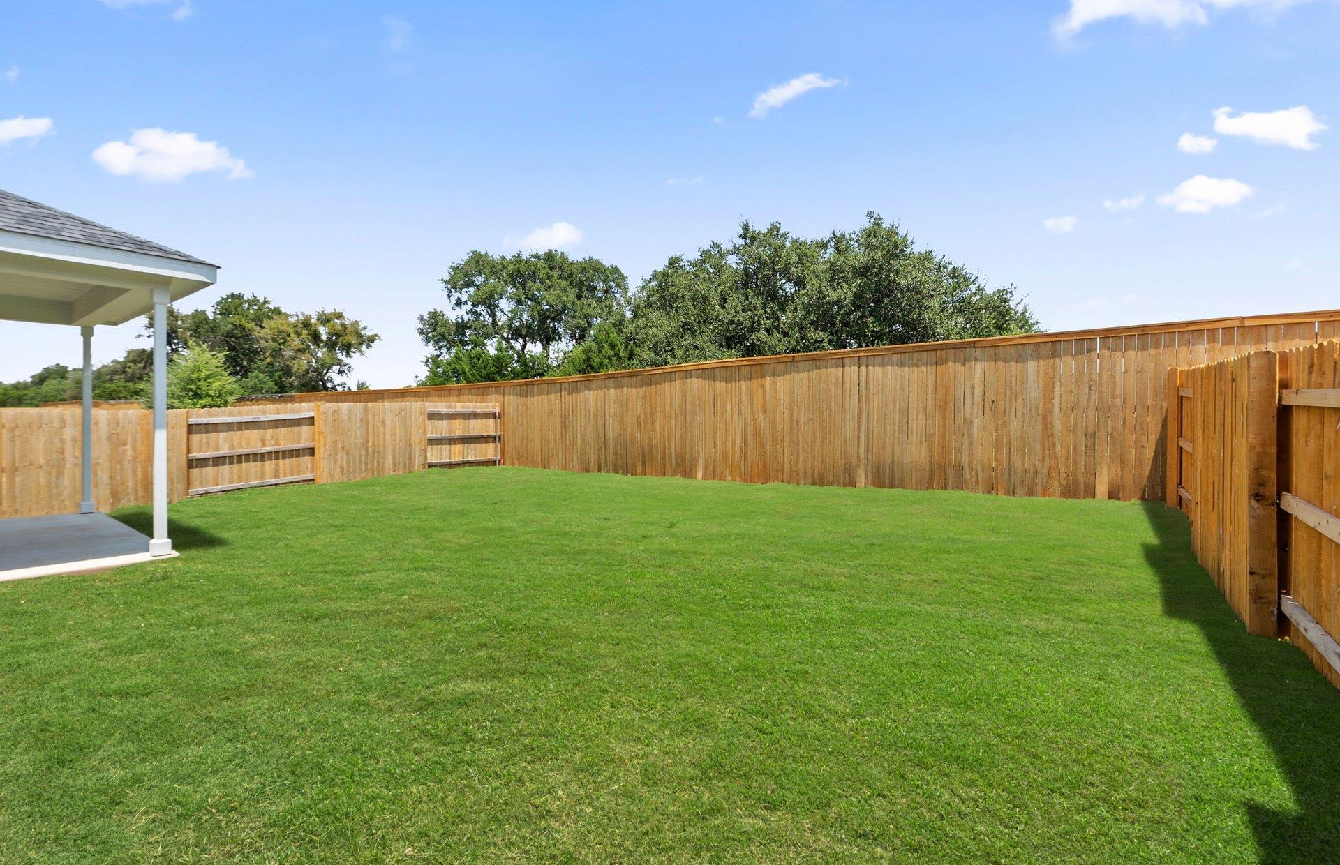 129 Adlai Ave, Georgetown, TX 78633