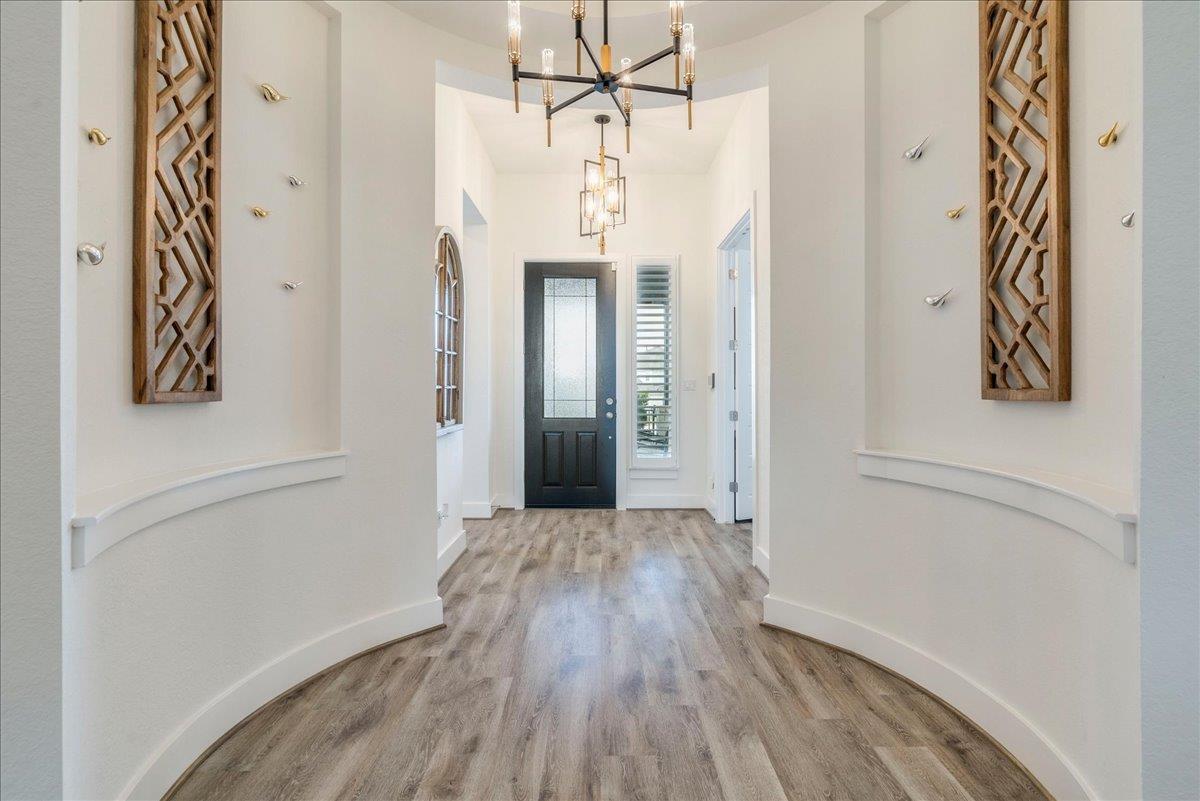 101 Christi CT, Kyle, TX 78640