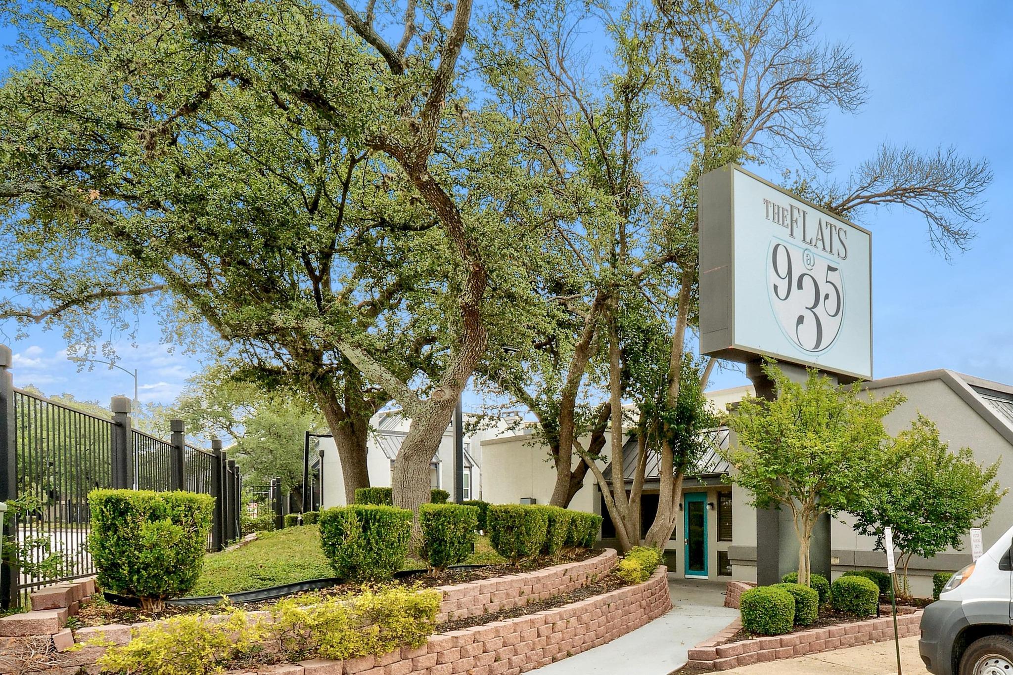 935 La Posada DR #128, Austin, TX 78752
