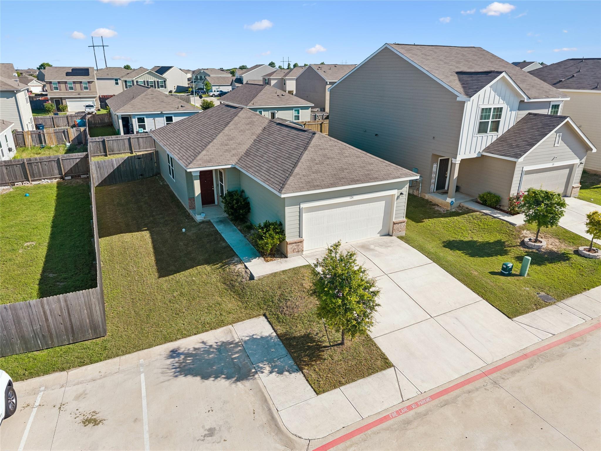 124 Peony LN, Jarrell, TX 76537